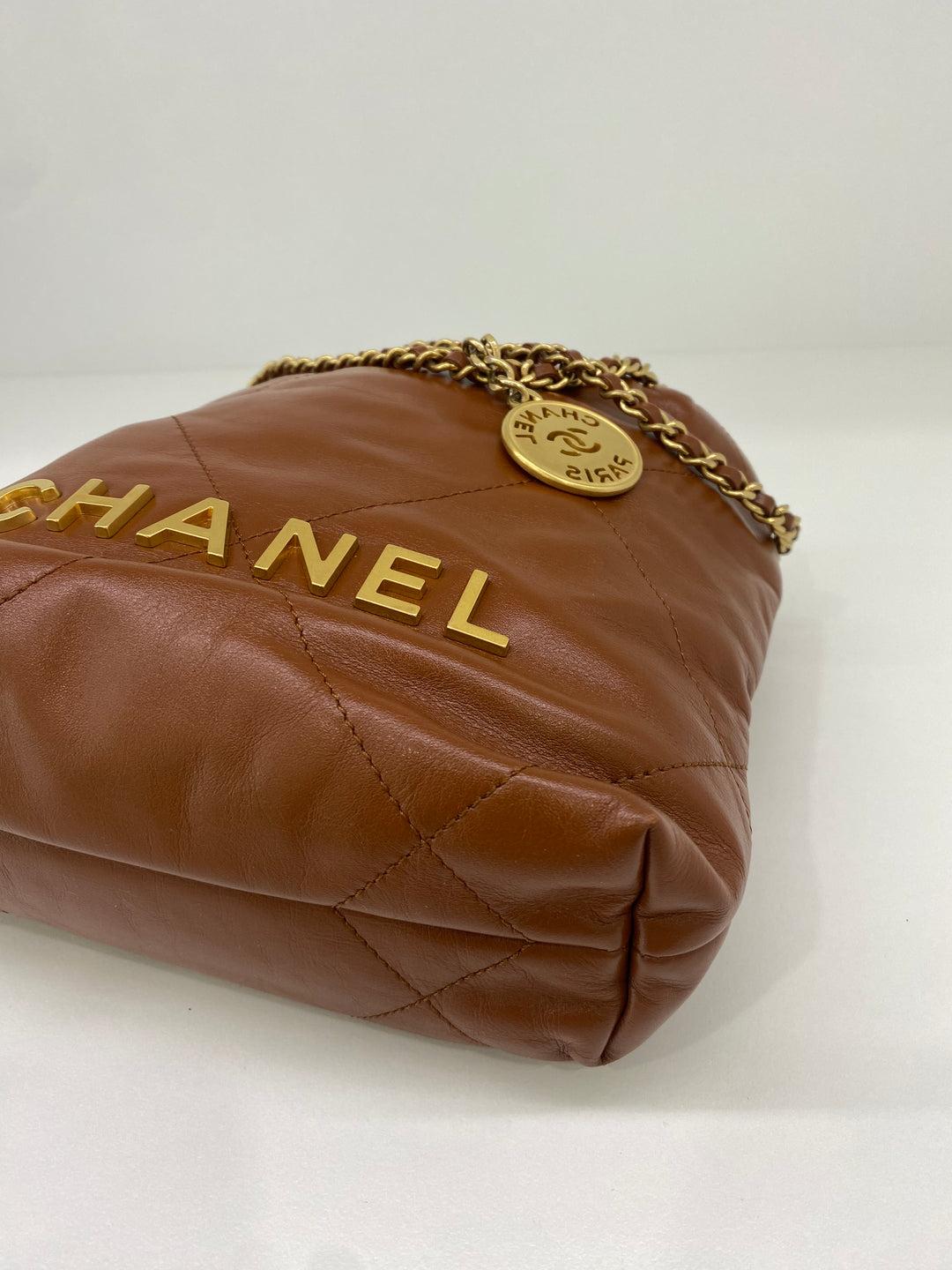 Chanel 22 Tasche Mini - Karamell GHW im Angebot 4