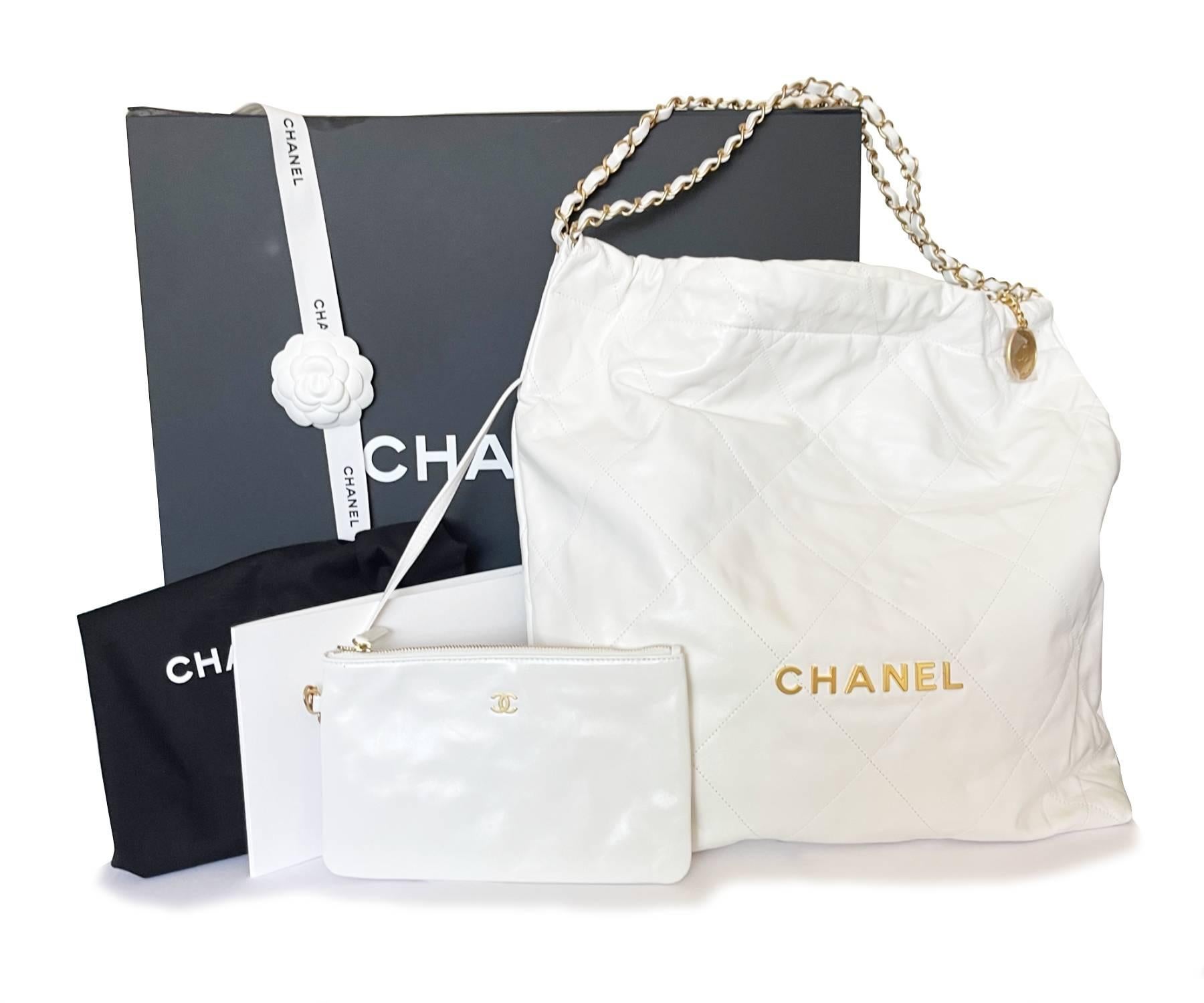 white chanel bag