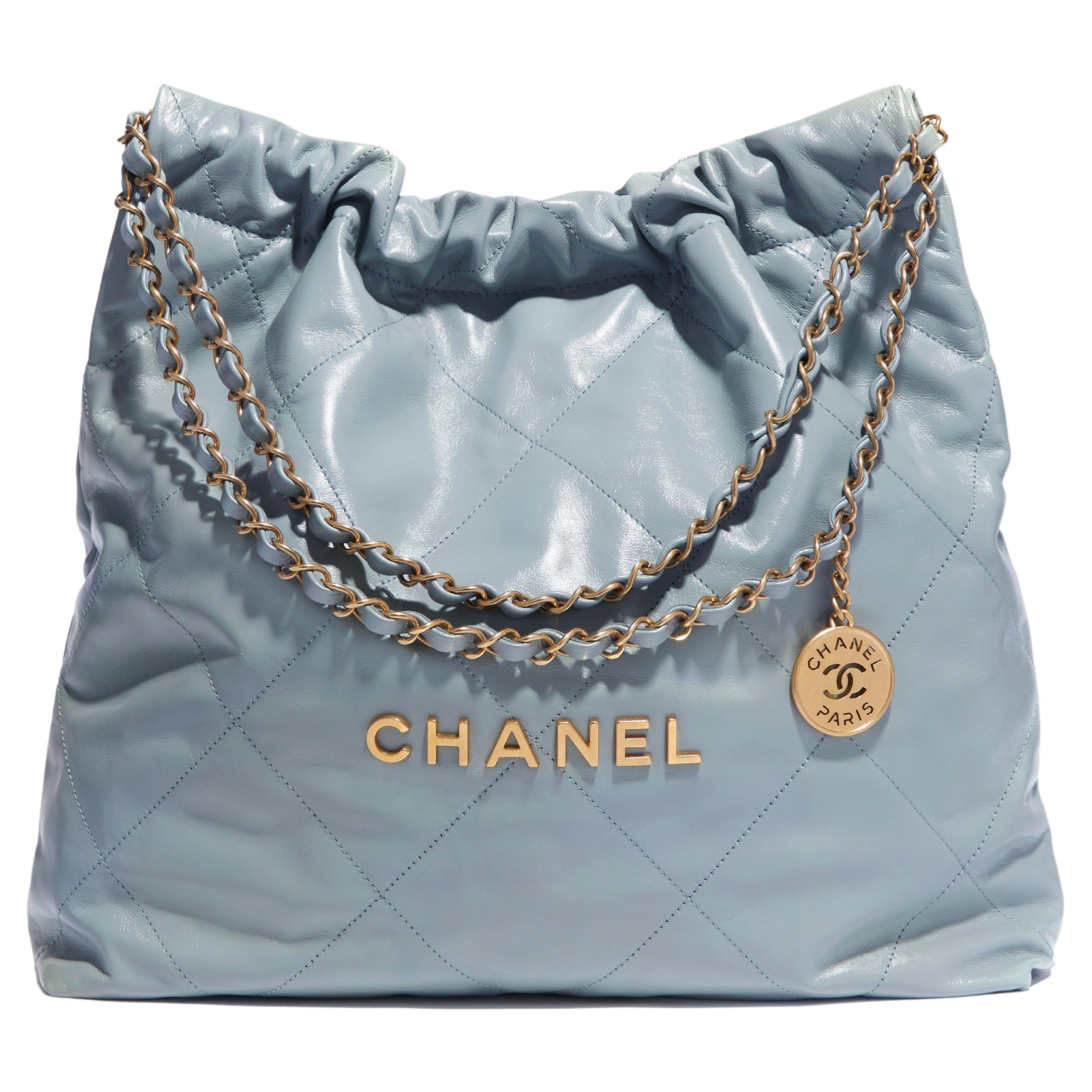 Chanel 22 Handbag at 1stDibs