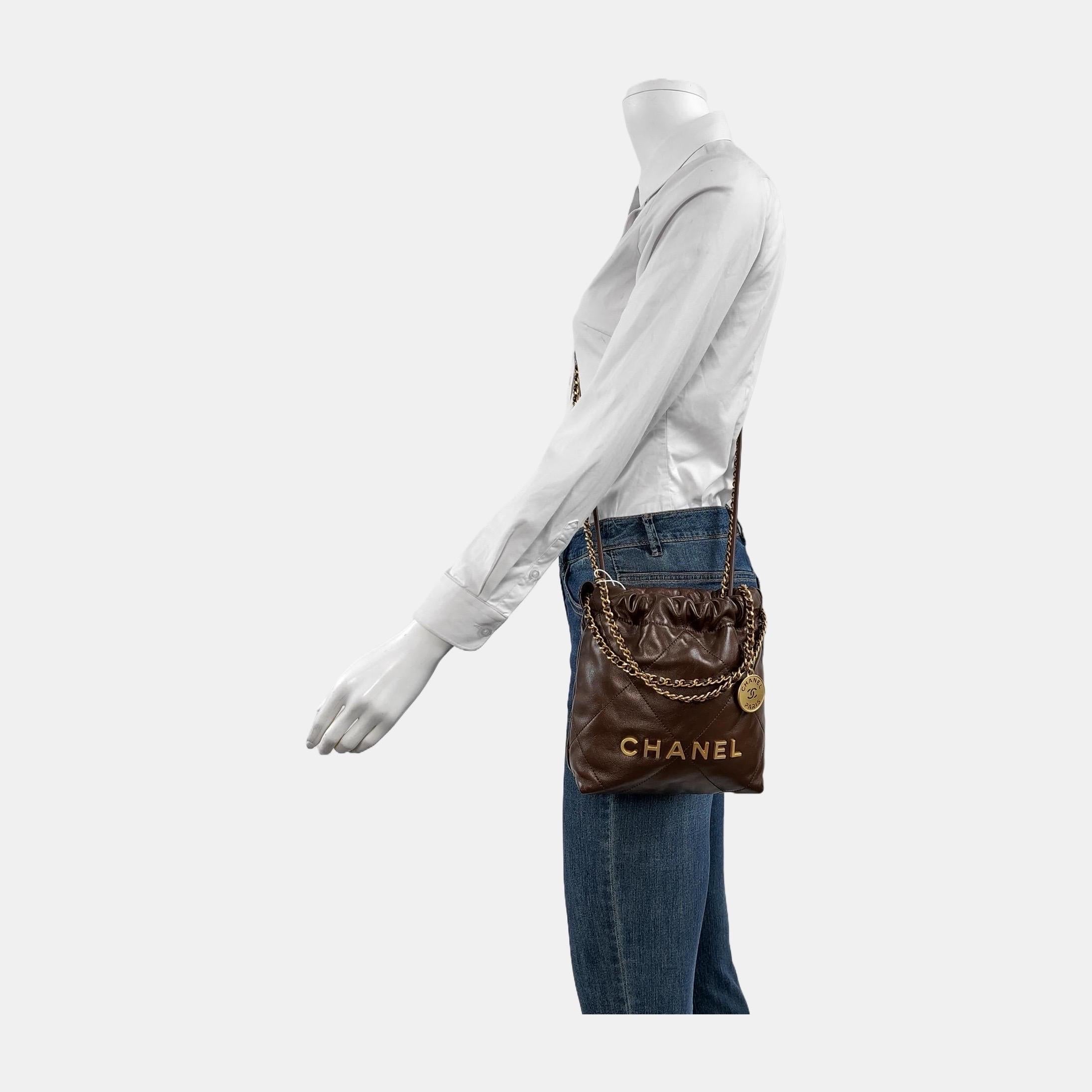 The Chanel 22 Bag, named after its year of release, has taken the fashion world by storm with its latest design from Chanel. This bag is a favorite among celebrities and fashionistas at the moment. It has a long shoulder strap that can be carried