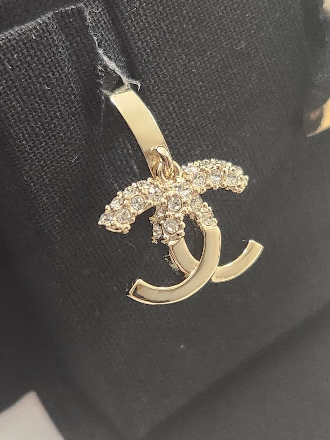 Chanel 22 Runway CC Gold Rhinestones Small Logo Drop Earrings 1