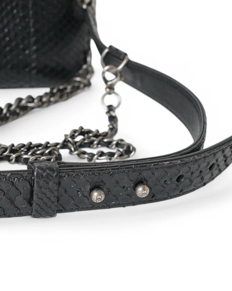 Chanel 22 Timeless Double Chain Black For Sale 5