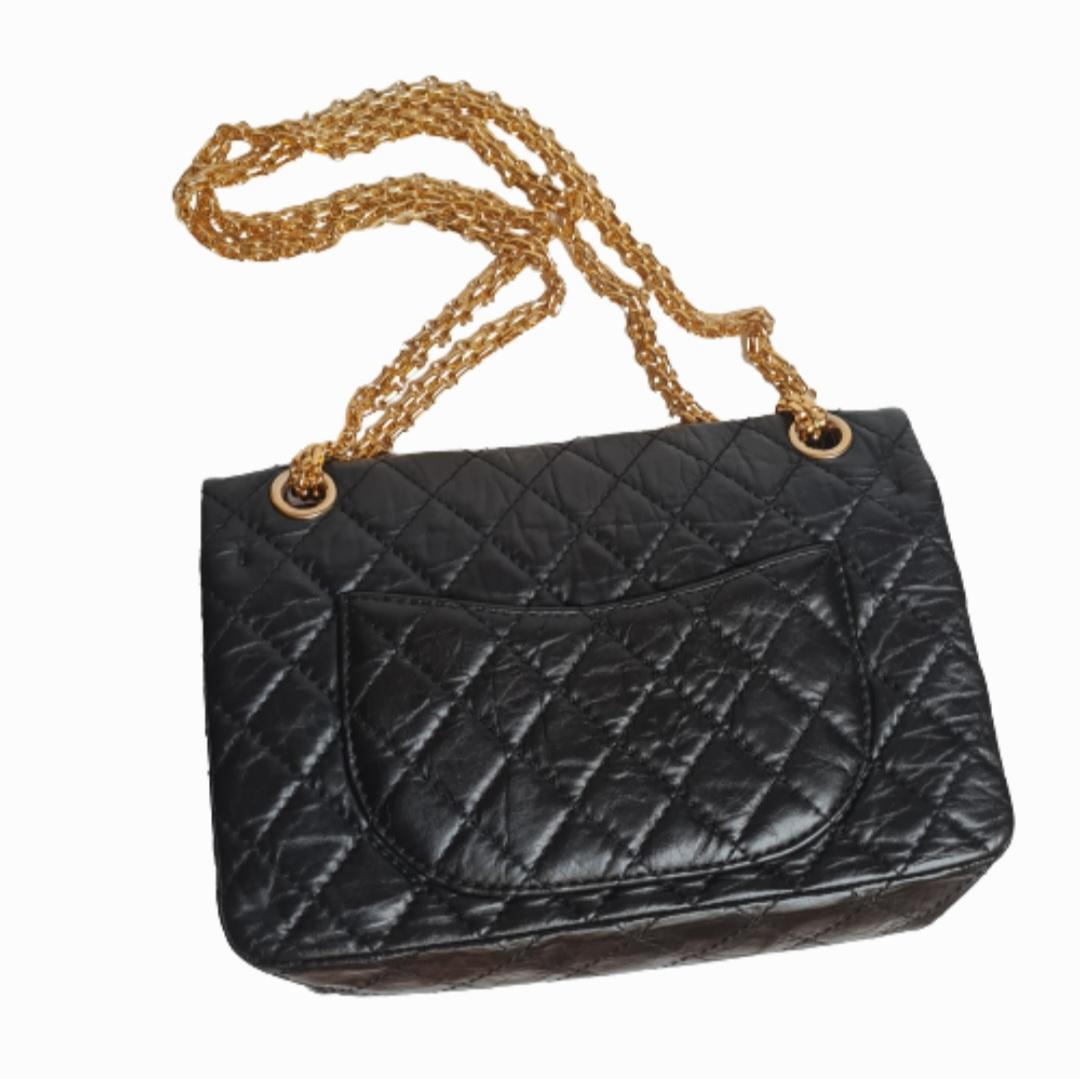 Chanel 225 Medium Schwarze Reissue GHW Tasche im Angebot 10