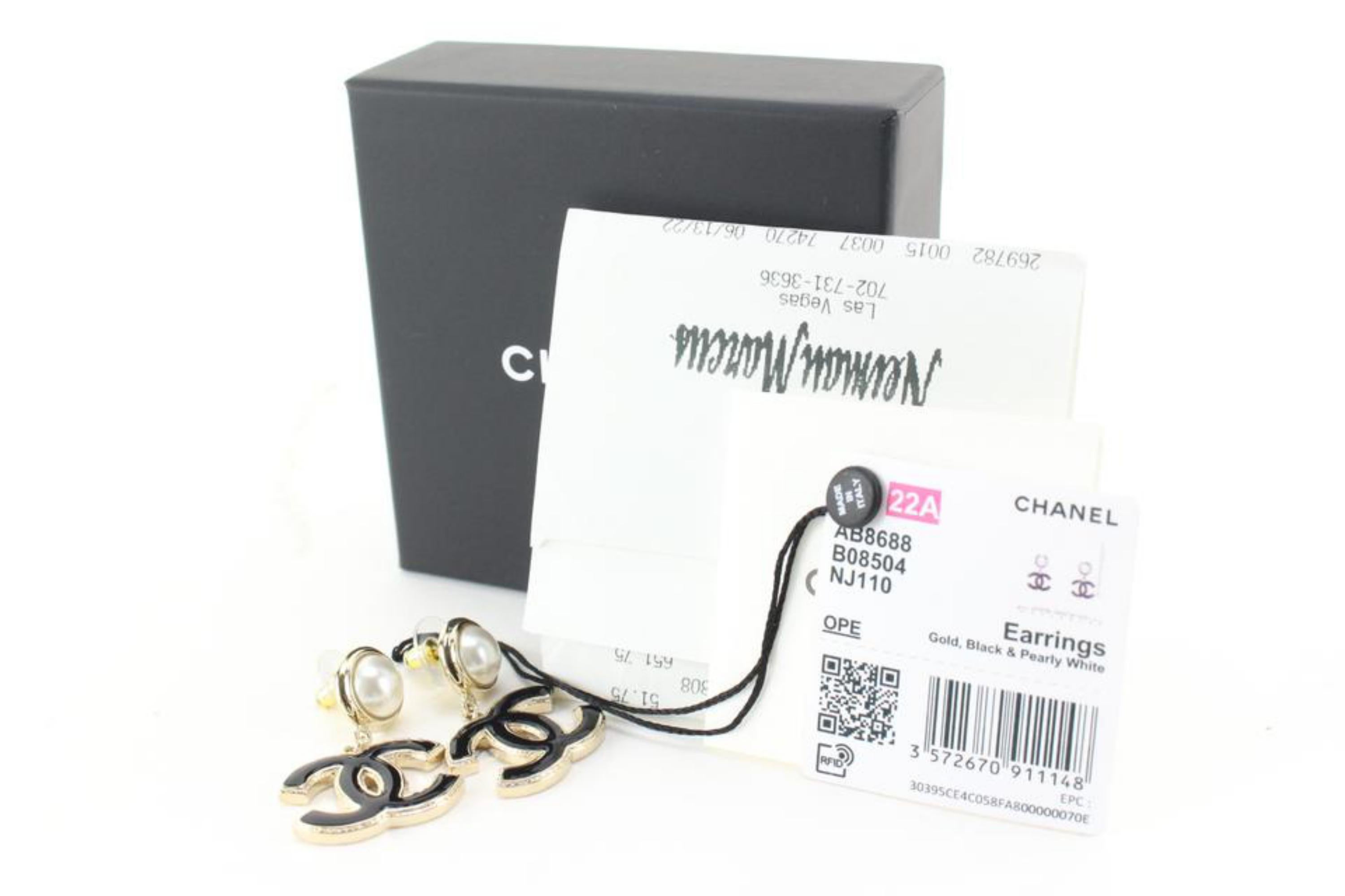 Chanel 22A Gold x Pearl x Black Large Drop CC Earrings 84ck629s 3