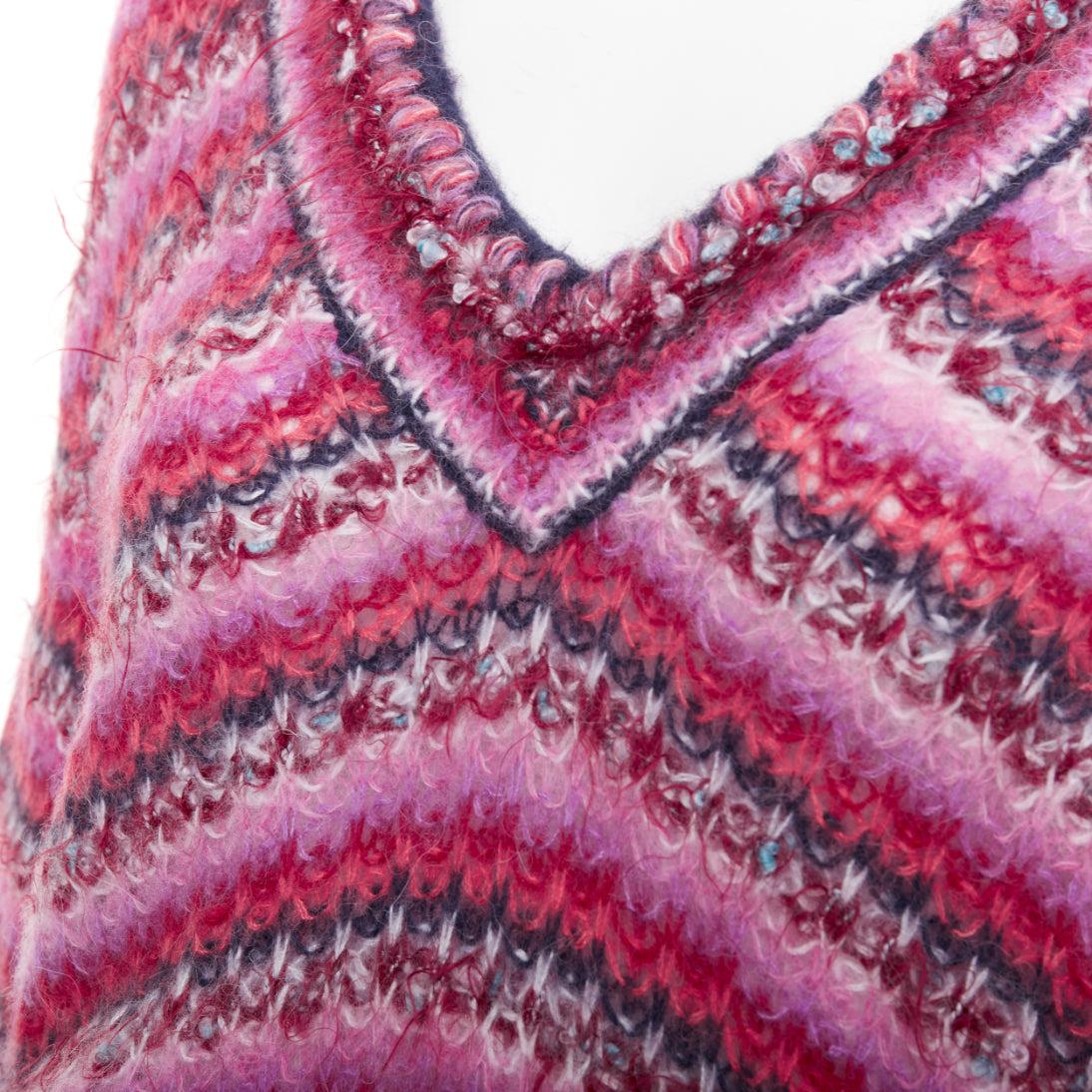 CHANEL 22A pink alpaca blend striped loose knit Vneck CC logo sweater FR38 M For Sale 2