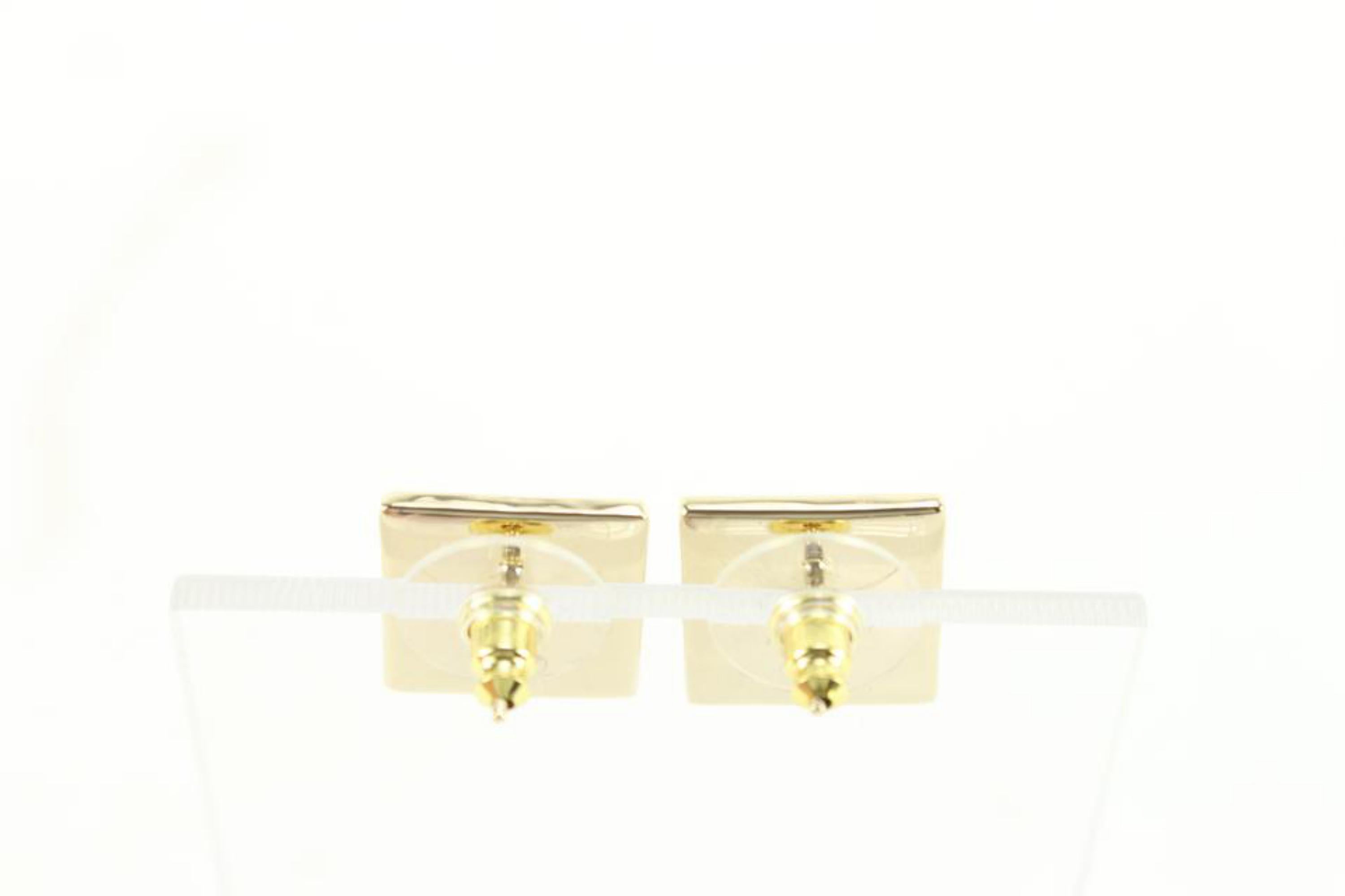 Chanel 22A Square CC Earrings Pierce 23cz76s In New Condition For Sale In Dix hills, NY