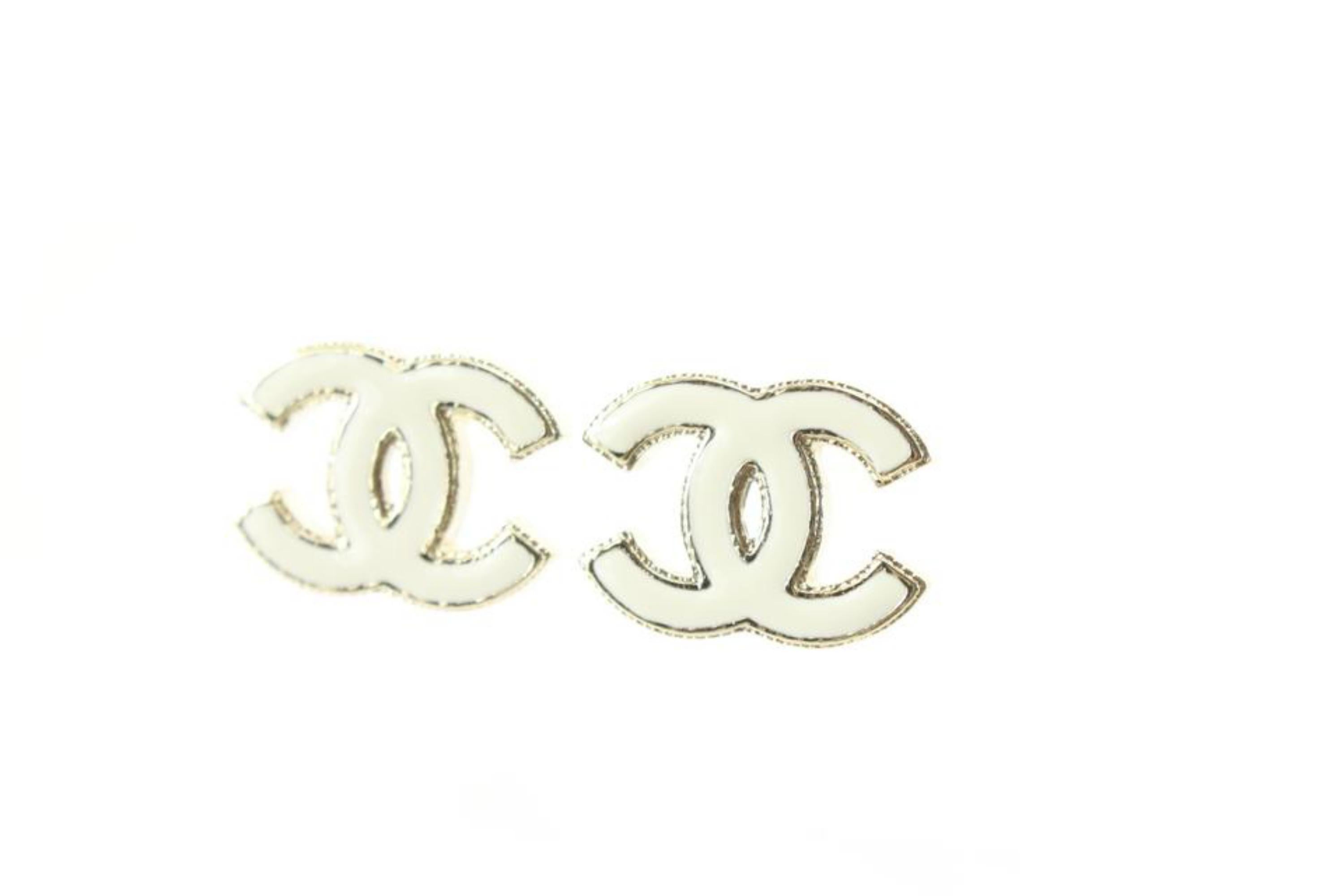 Chanel 22a White x Gold CC Logo Pierce Earrings 83cz629s 5