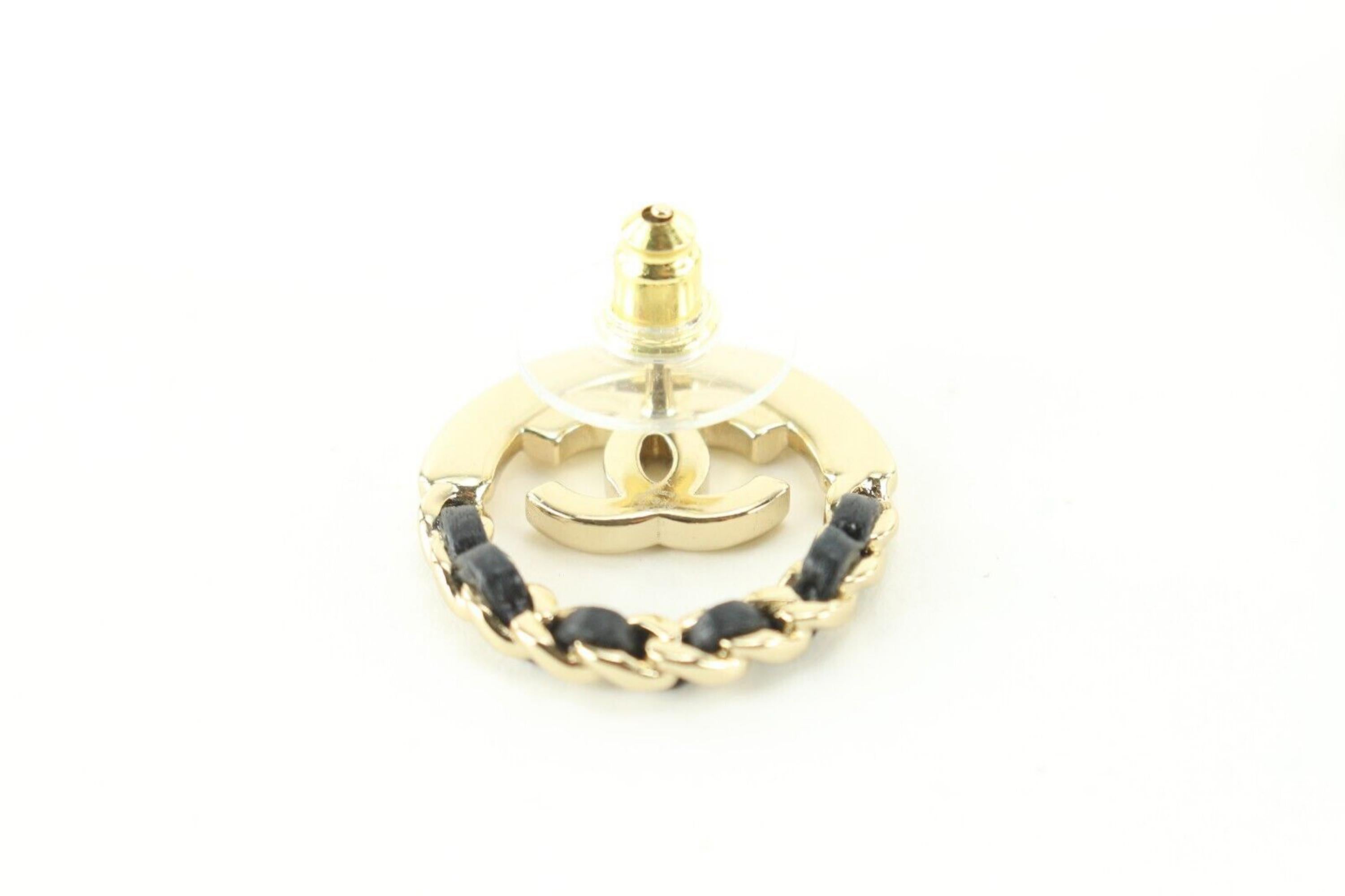 Women's Chanel 22B Black Gold Chain CC Circle Earring Pierced 4CJ1229 For Sale