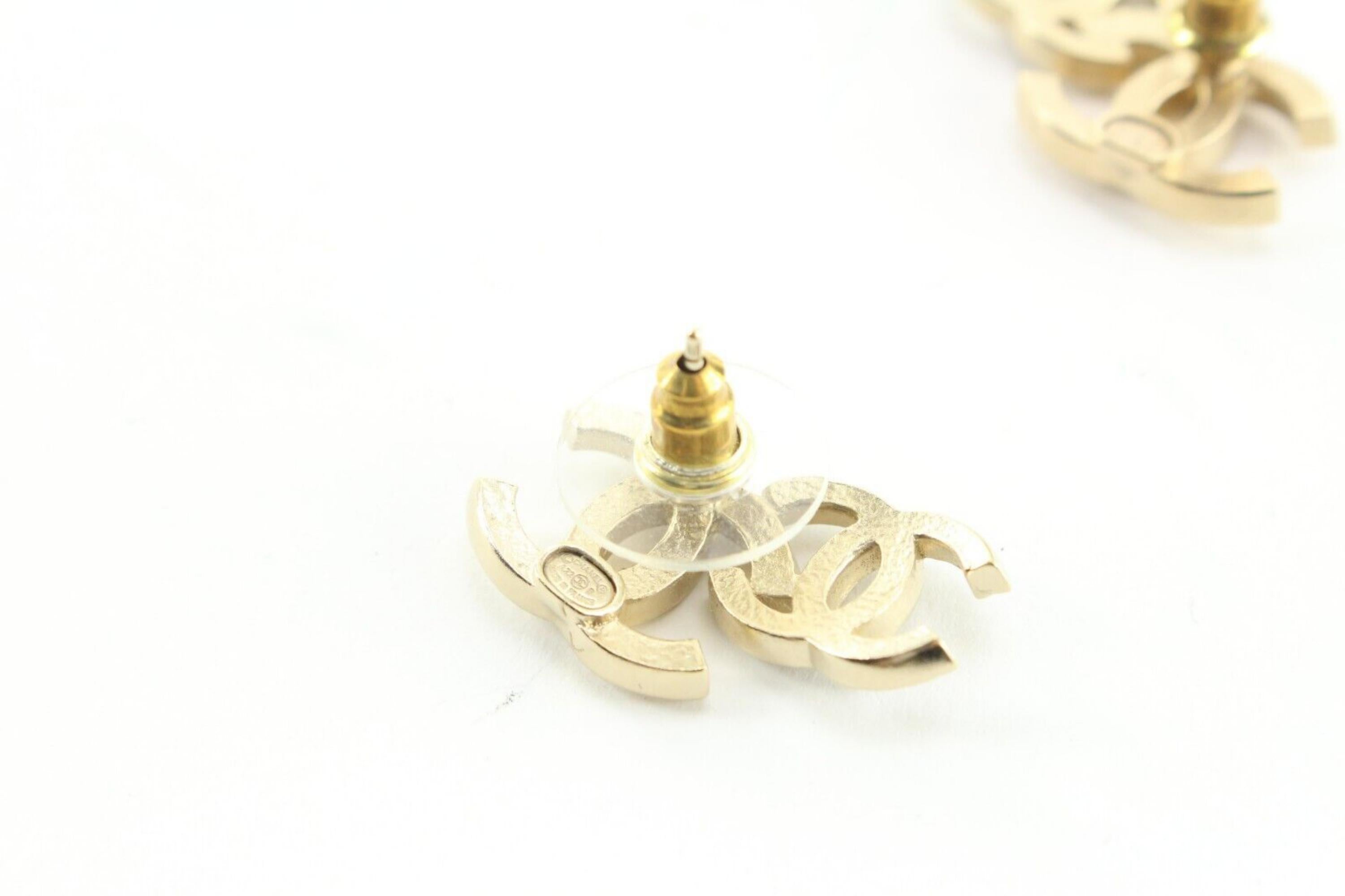 Chanel 22B Double CC Logo Pierce Earrings Crystal Black Gold 2CK0509 For Sale 6