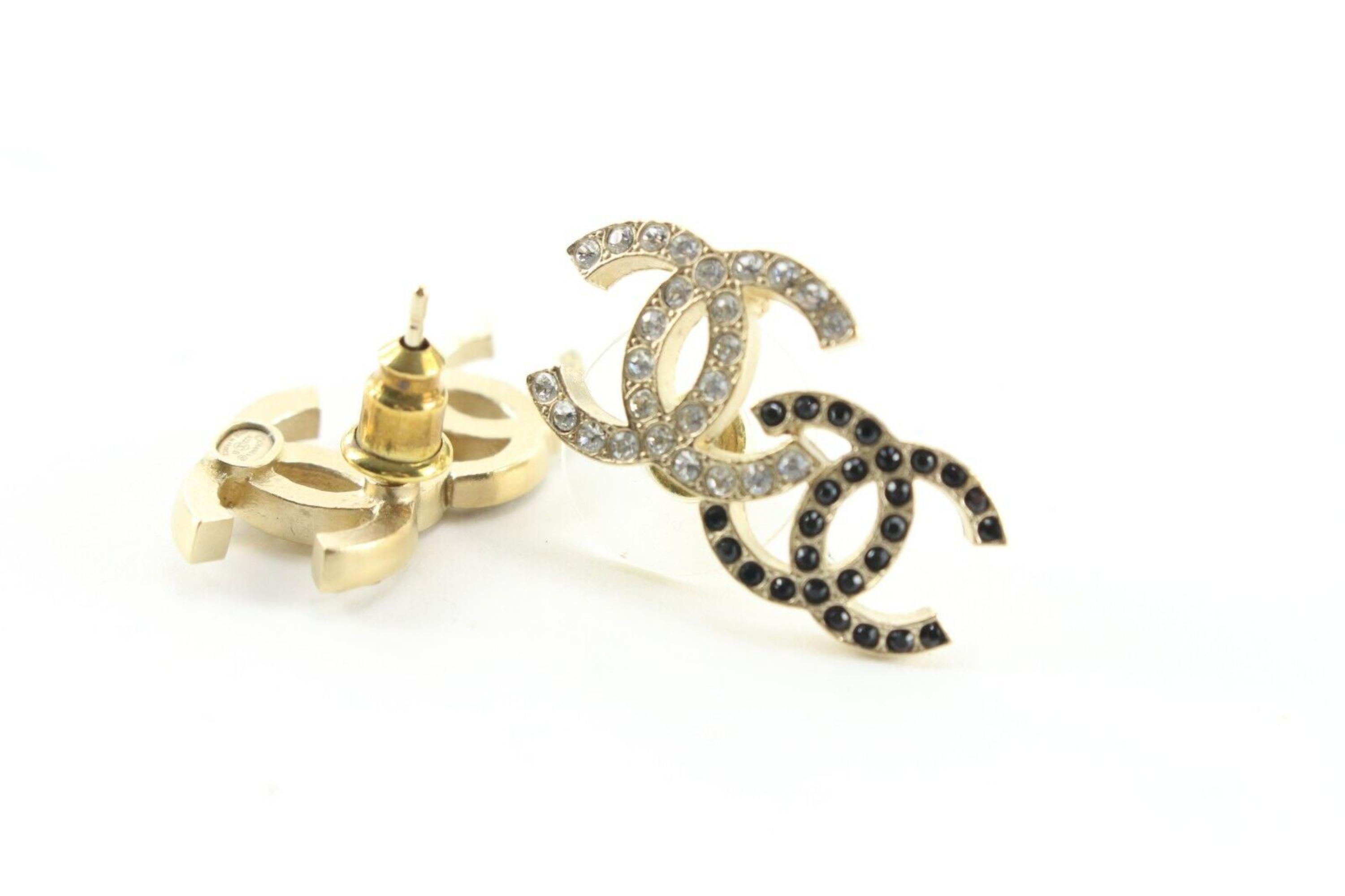 Chanel 22B Double CC Logo Pierce Earrings Crystal Black Gold 2CK0509 For Sale 7
