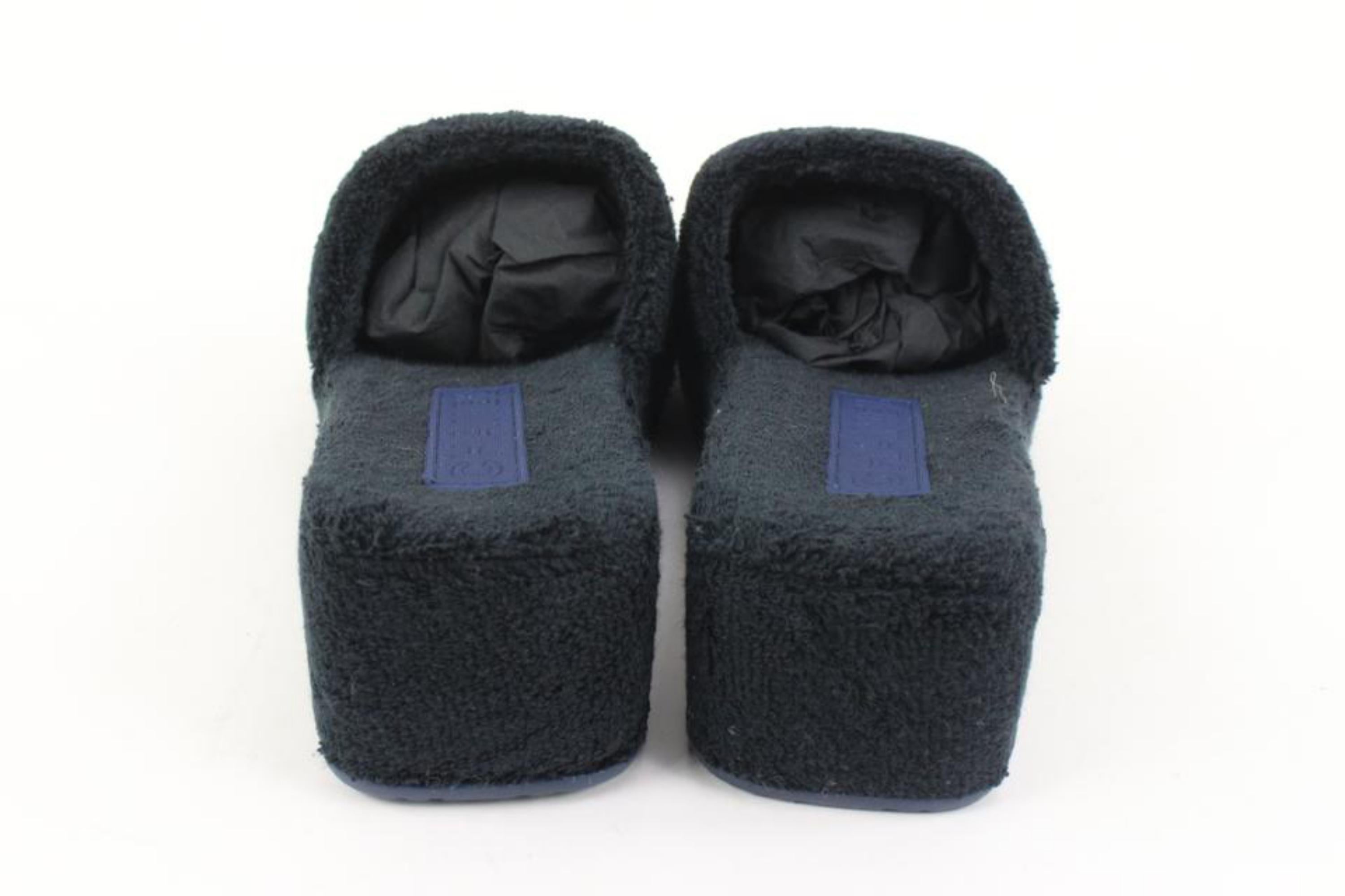 Chanel 22C Black Navy Terry Cloth Sandal CC Wedge Sandal Mule Slides 28ck223s In New Condition In Dix hills, NY