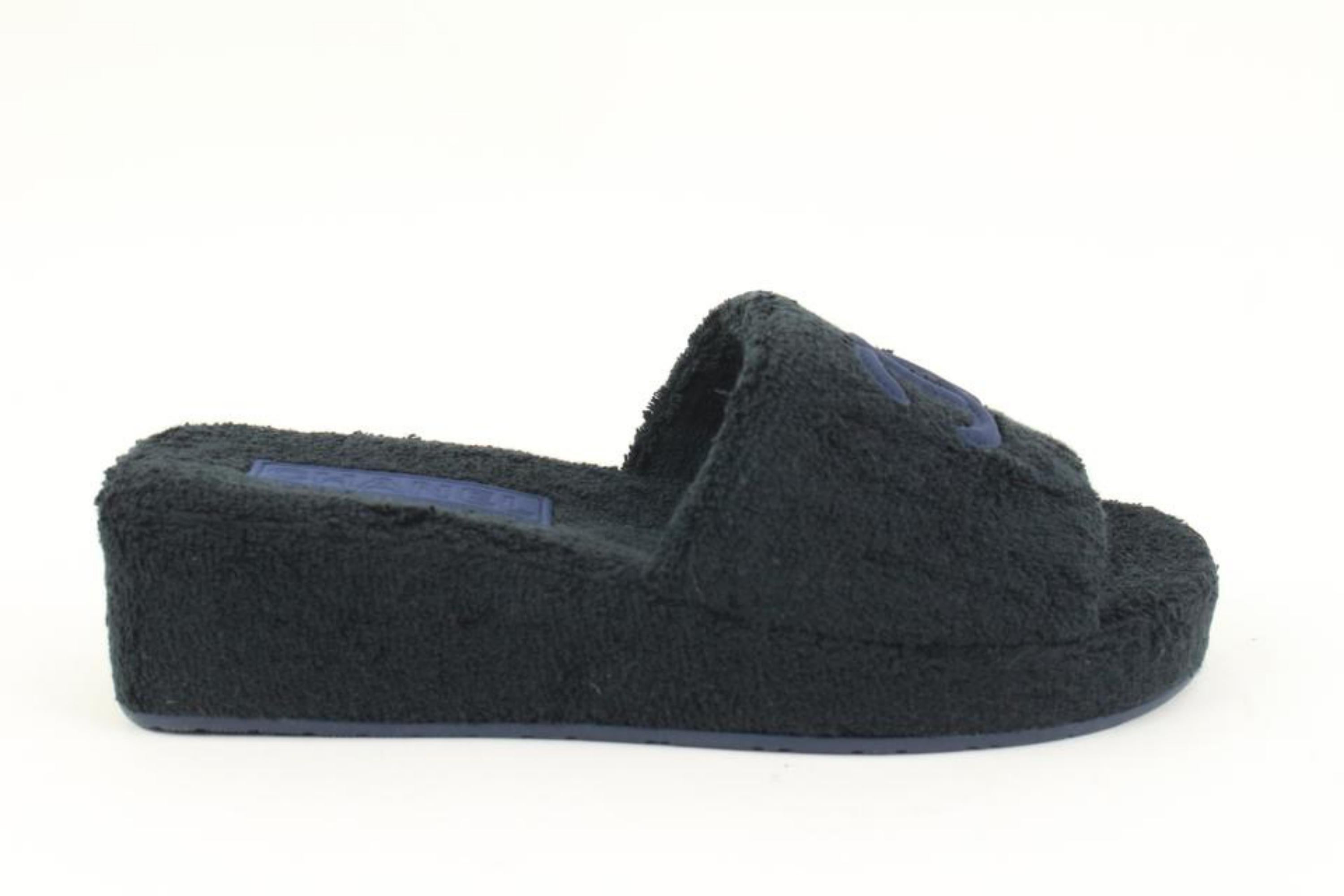 Chanel 22C Black Navy Terry Cloth Sandal CC Wedge Sandal Mule Slides 28ck223s 2