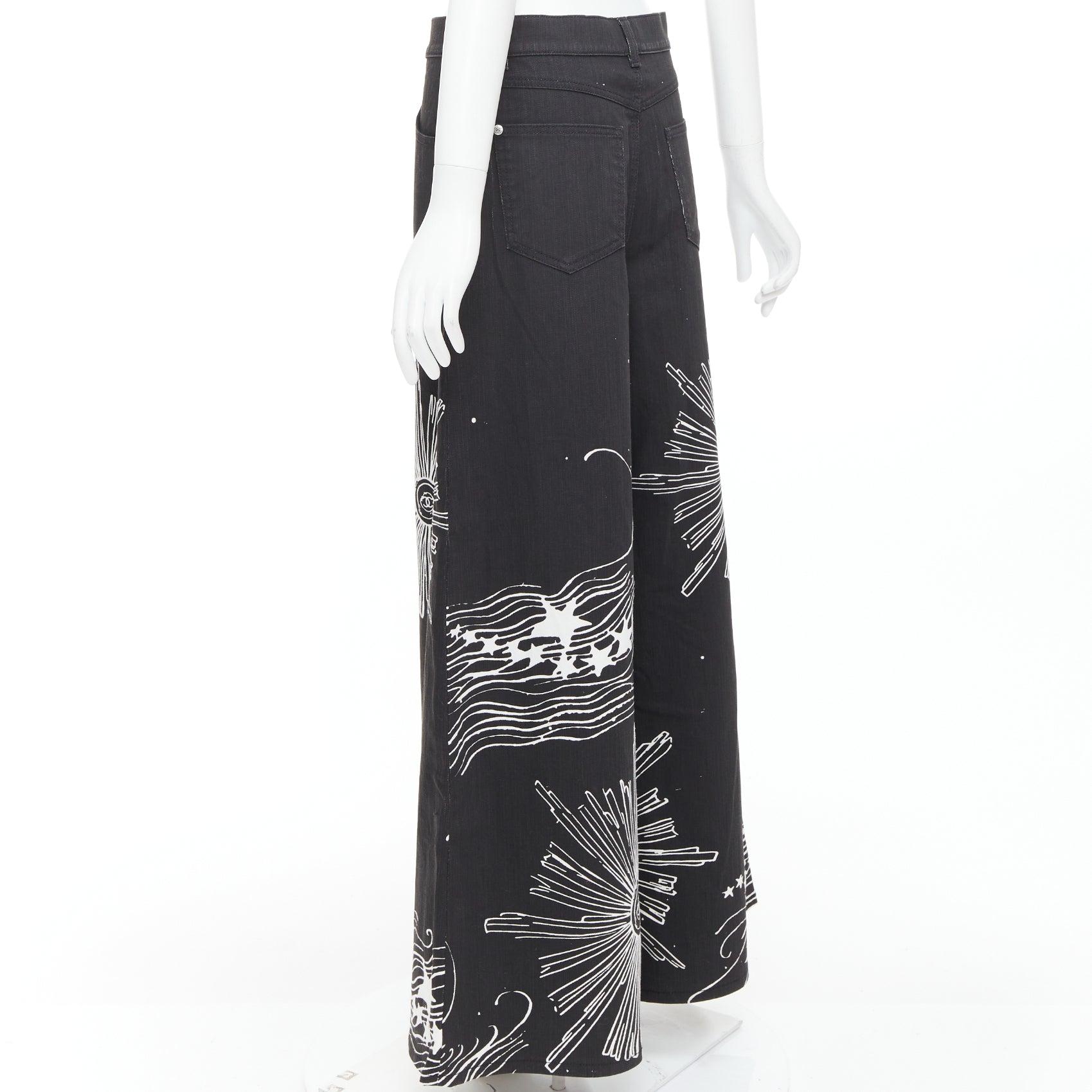 CHANEL 22C black white CC horoscope star print wide leg jeans FR40 L For Sale 2