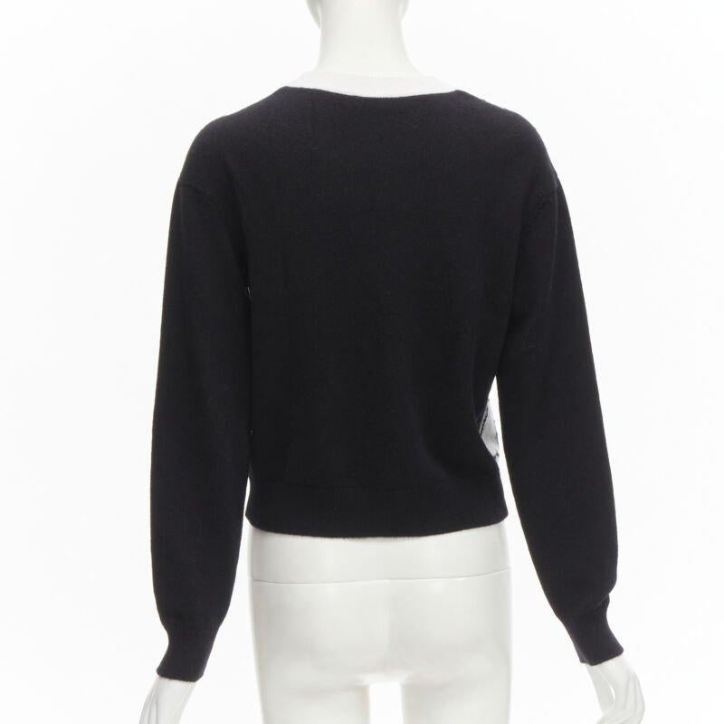 CHANEL 22C cachemire noir blanc Dove bird CC pull-over FR34 XS Pour femmes en vente