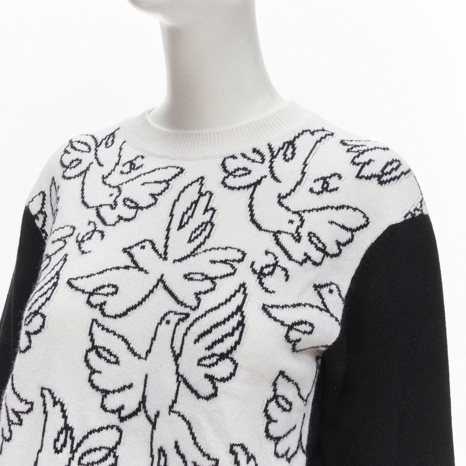 CHANEL 22C cashmere black white Dove bird CC pullover sweater FR34 XS For Sale 2