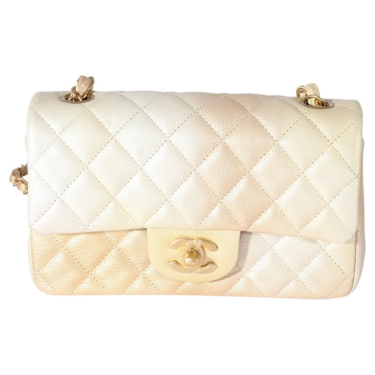 Lovely 22C Chanel Gold Beige Tan Ombre Classic Flap Card Holder w/ Back  Pocket