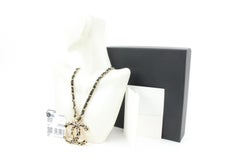 Chanel 22P Black Interlaced Leather x Gold Chain Jumbo CC Necklace 49ck32s