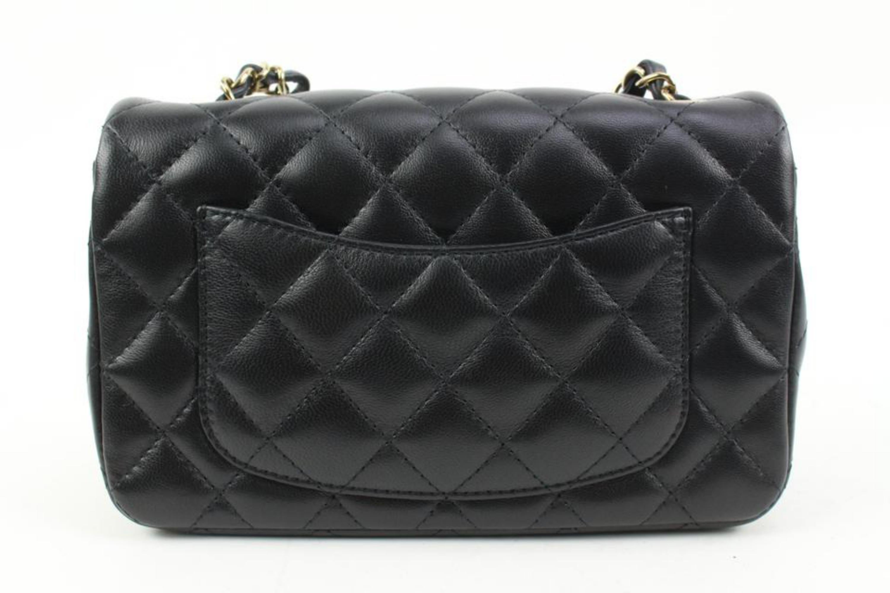 Women's Chanel 22P Black Quilted Lambskin Mini Classic Flap Gold Chain Bag s215ca93
