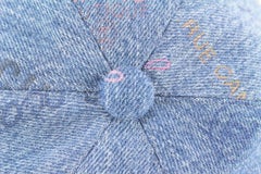 Cappello da baseball Chanel 22P Blu Denim x Rosa CC Logo All Over 37ca624s