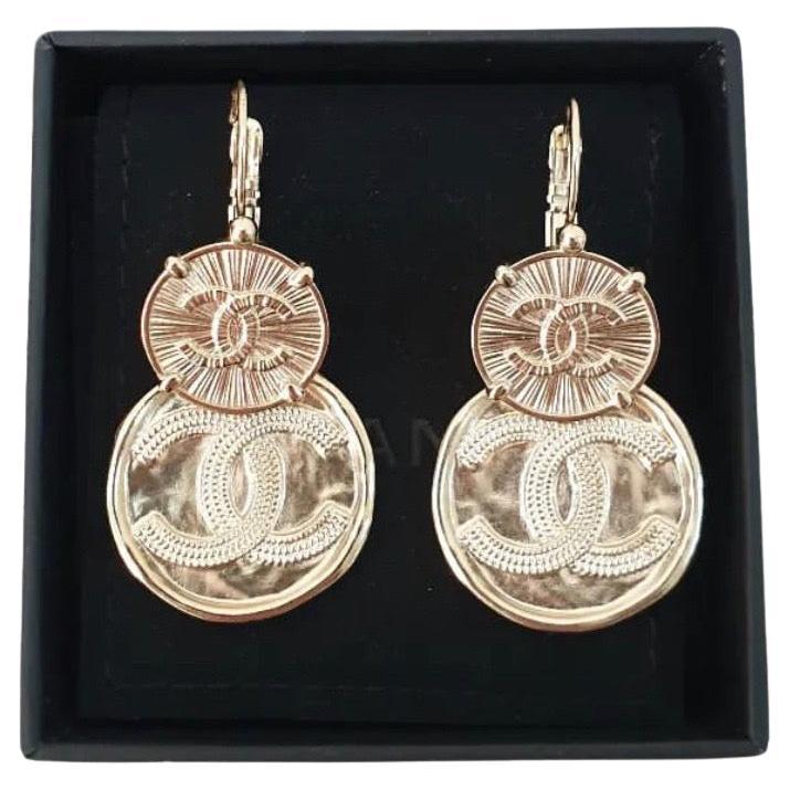 Chanel 22P Free Spirit CC Gold Logo Circle Dangle Drop Statement Hoop Earrings