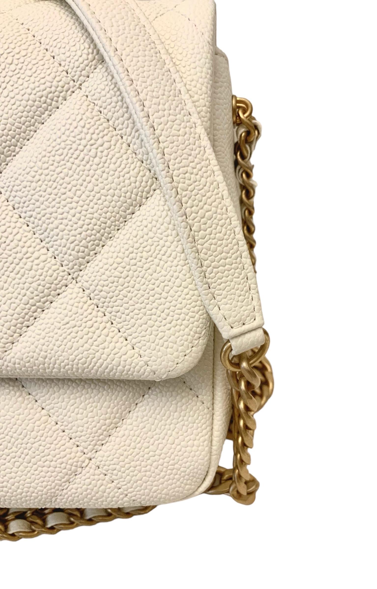 Chanel 22P Melody Flap White Caviar Small Bag  4
