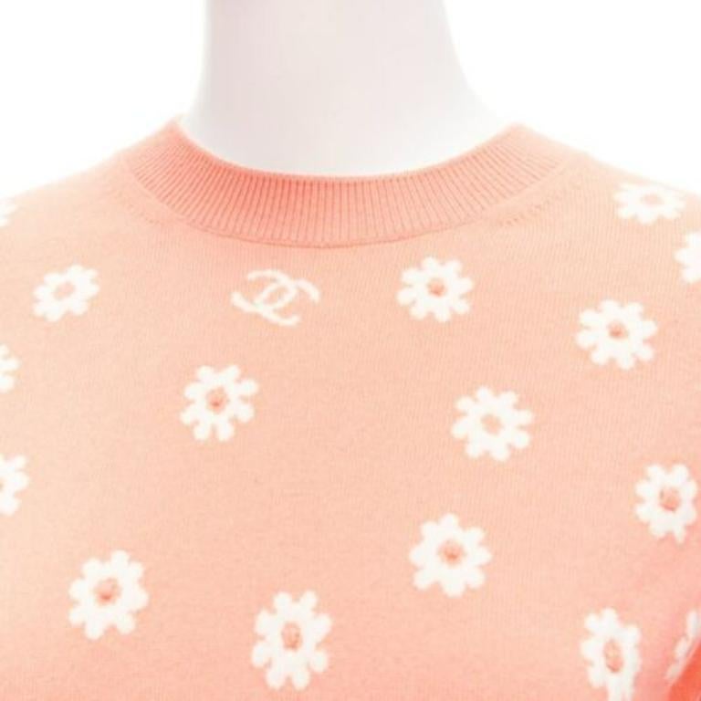 Pull pull-over CHANEL 22P couleur pêche en cachemire mélangé à fleurs CC FR34 en vente 2