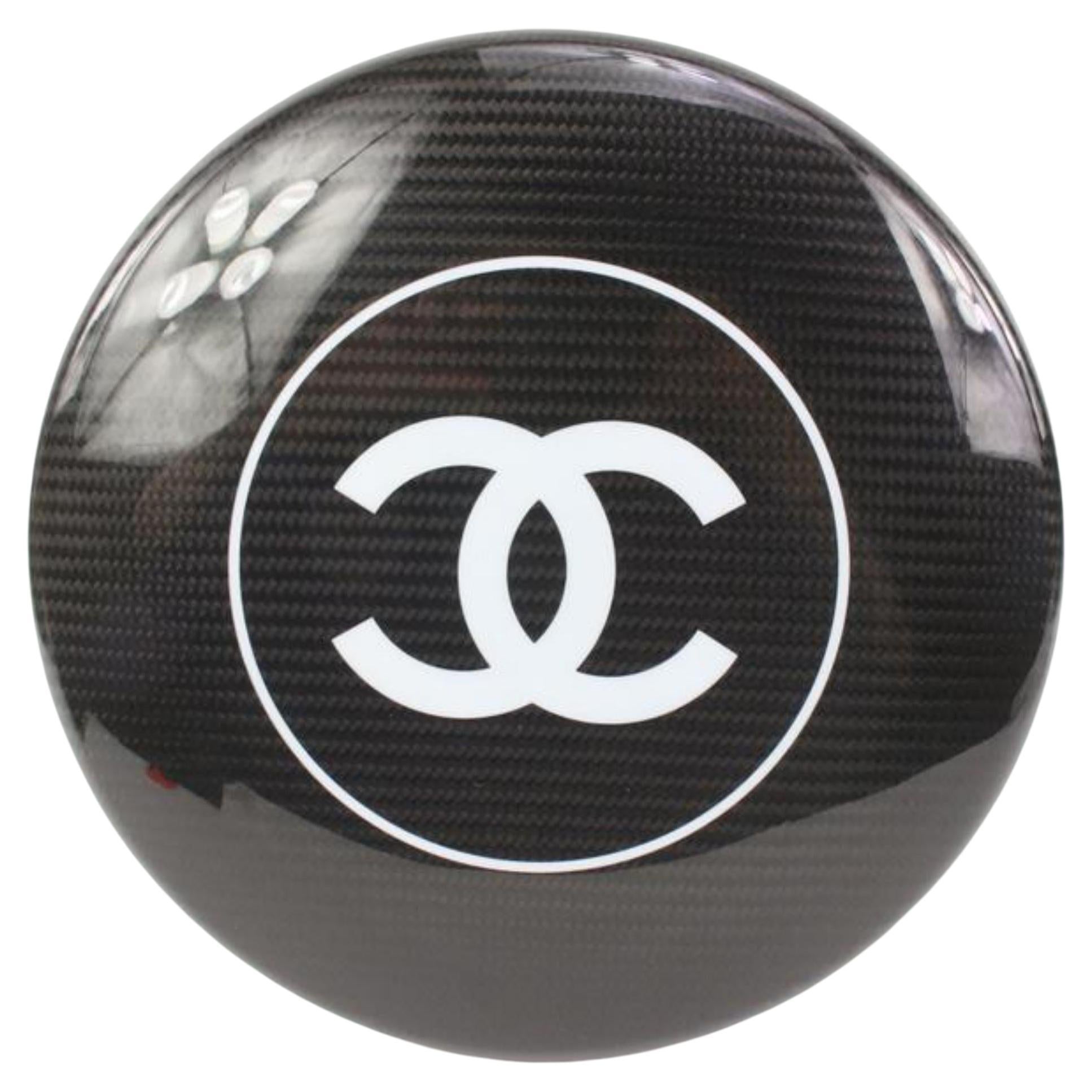 Chanel 22S Schwarzer Kohlenstofffaser CC Logo Frisbee Disc  34ck311s