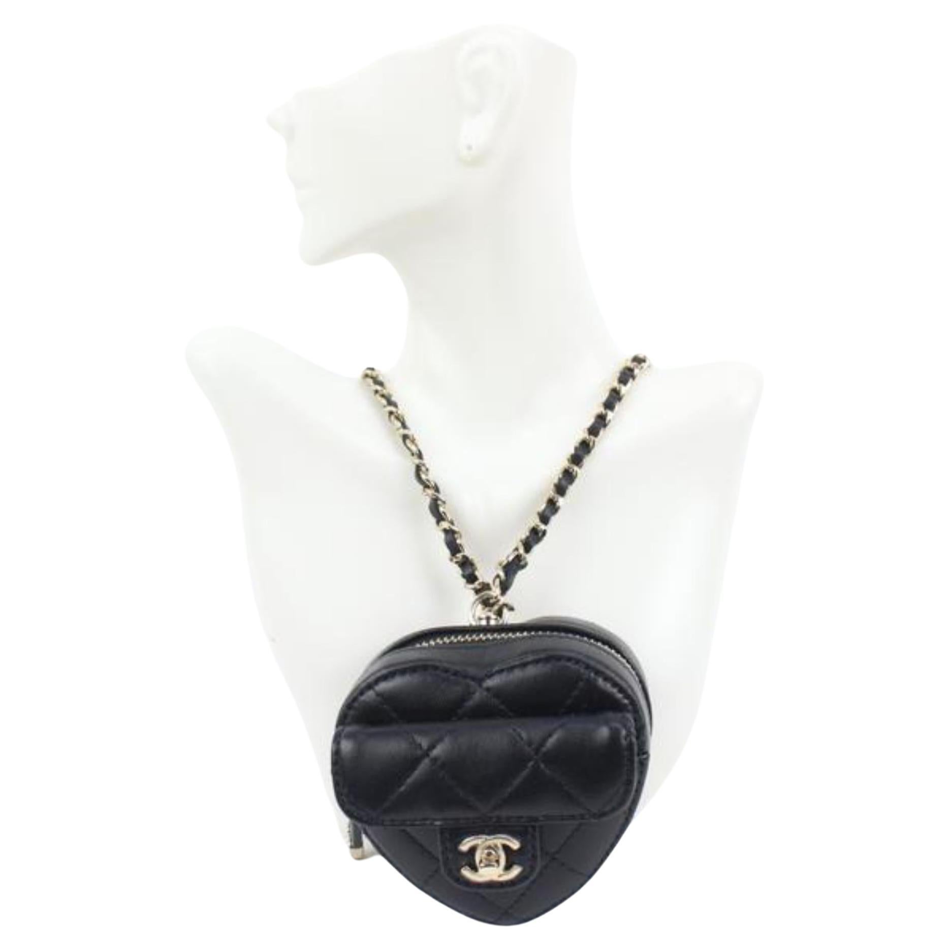 Chanel CC in Love Heart Clutch with Chain Quilted Lambskin at 1stDibs