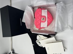 Chanel 22S Heart Pink With Champagne Hardware