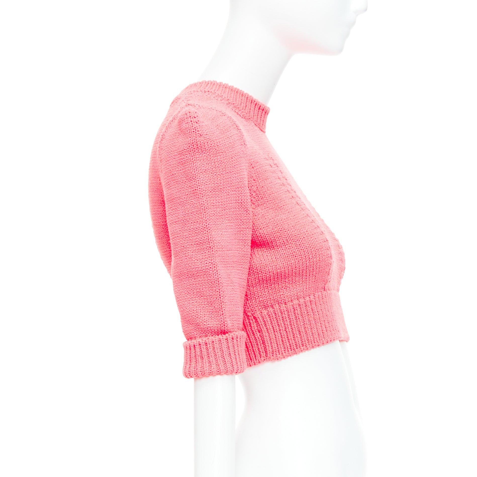 CHANEL 22S Runway pink cotton knit CC logo cropped sweater FR34 XS In Excellent Condition In Hong Kong, NT