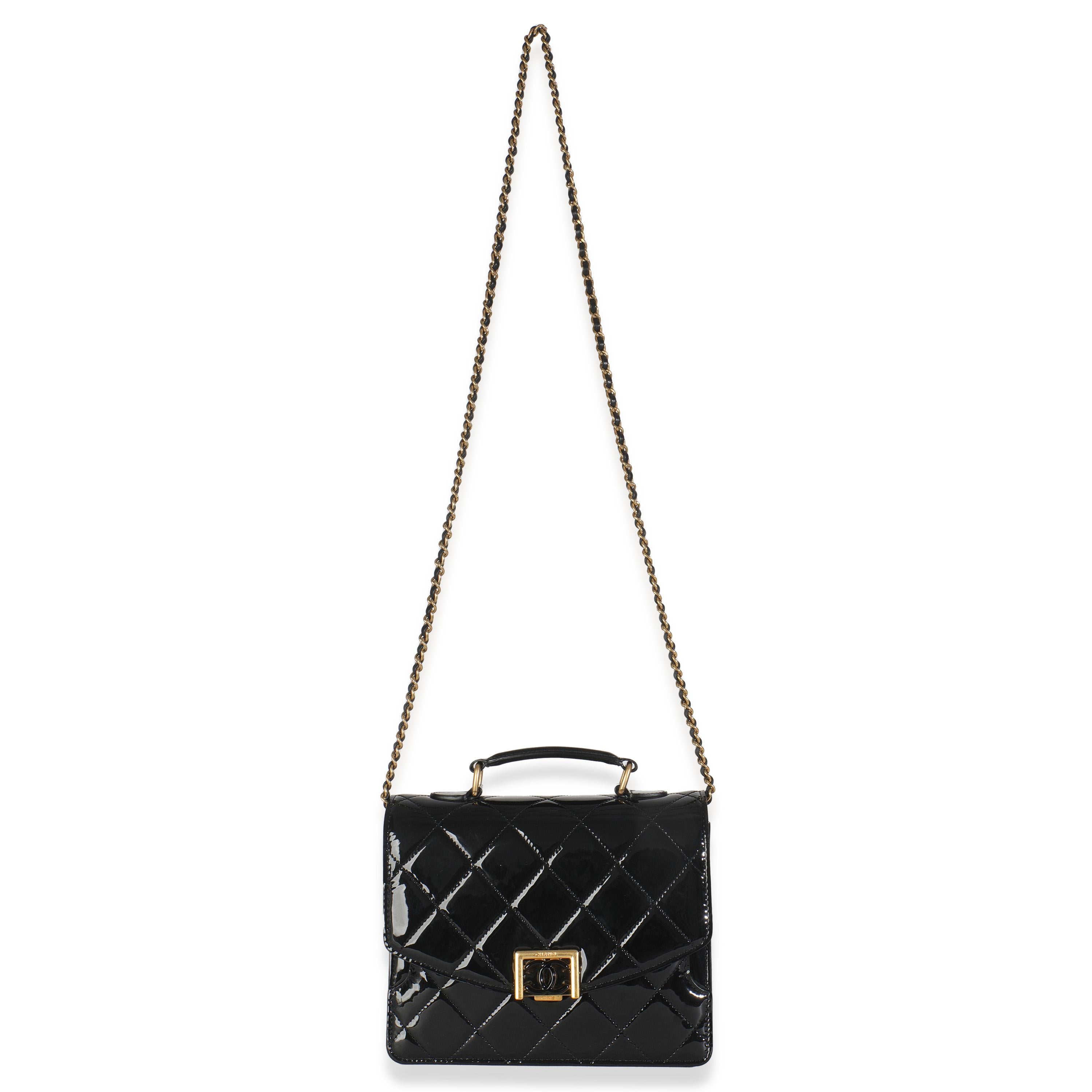 Chanel 23A Schwarz gesteppt Patent Akkordeon Pushlock Top Handle Klappe Tasche im Angebot 2