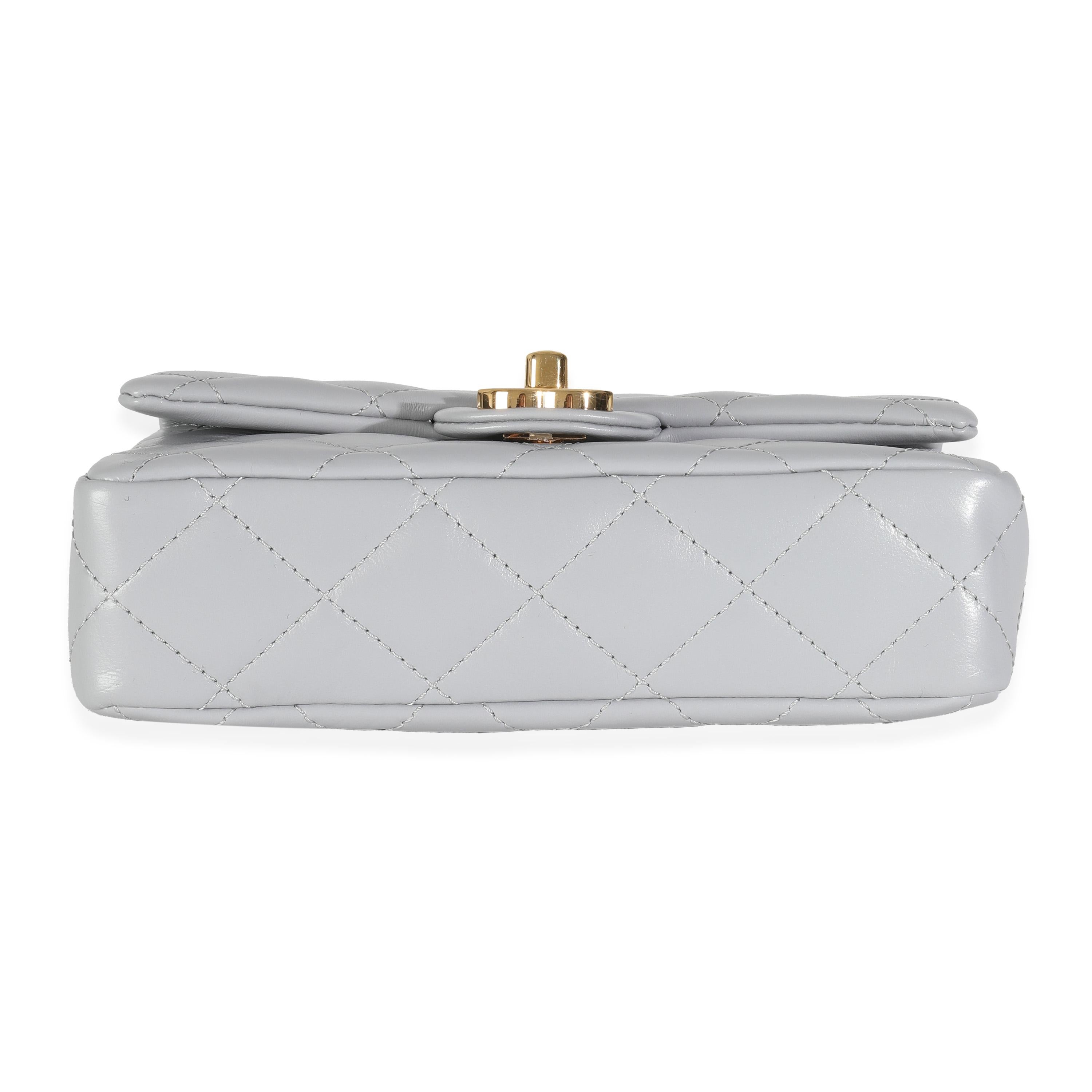 Chanel 23B Grigio Trapuntata in pelle di agnello lucida Mini CC Top Handle Flap Bag in vendita 4