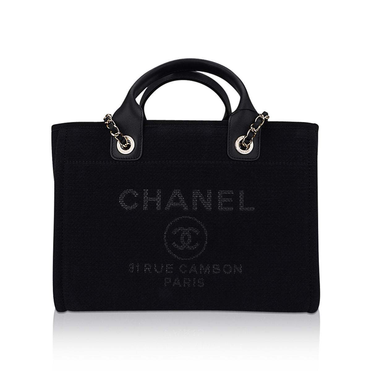 Chanel 23C Limited Edition Black 31 Rue Cambon Small Shopping Tote For Sale 4
