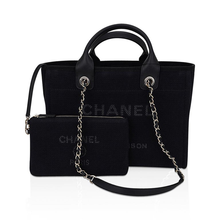 Chanel 23C Edizione Limitata Nero 31 Rue Cambon Piccola Shopping Tote in  vendita su 1stDibs