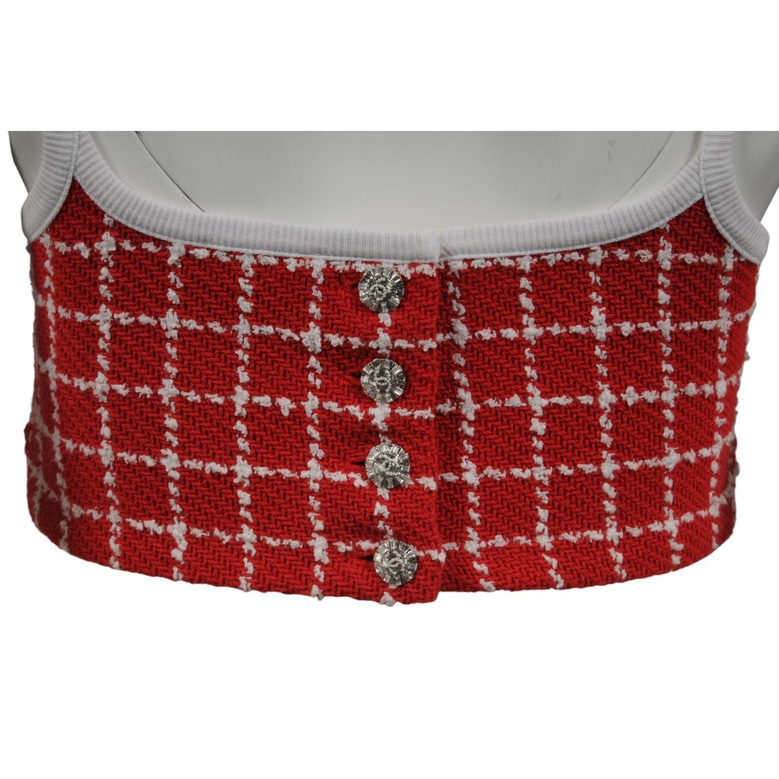 Chanel  23C Débardeur en tweed Monico Taille FR 38 Rouge Blanc Camisole à carreaux en vente 2