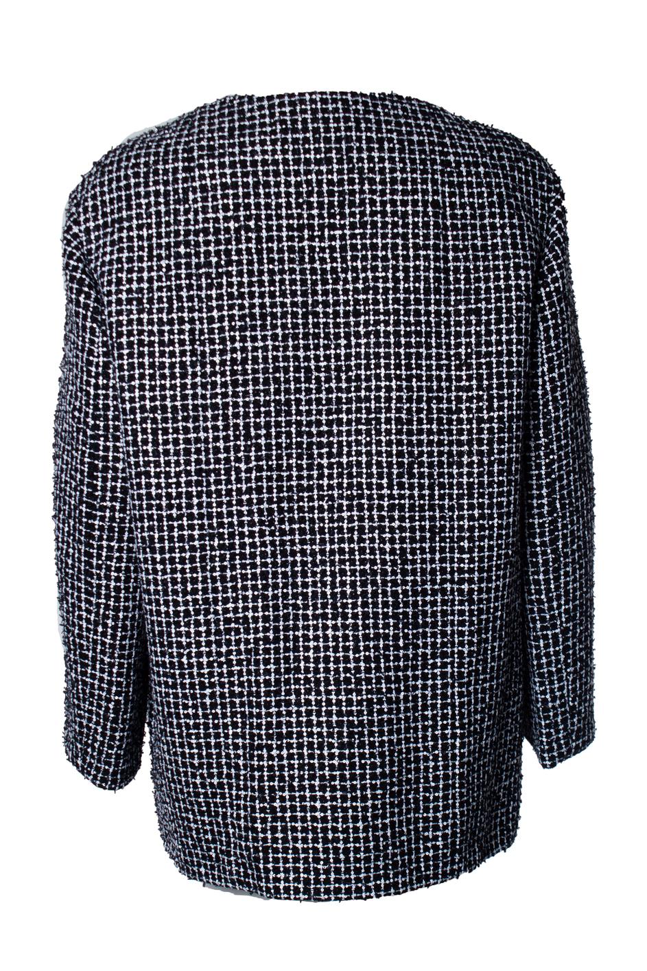 Women's Chanel, 23C Tweed jacket in black and white