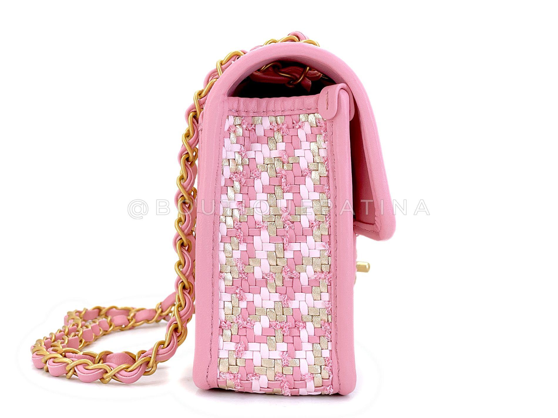 Chanel 23C Woven Houndstooth Pink Gold White Flap Bag GHW 68861 Excellent état - En vente à Costa Mesa, CA