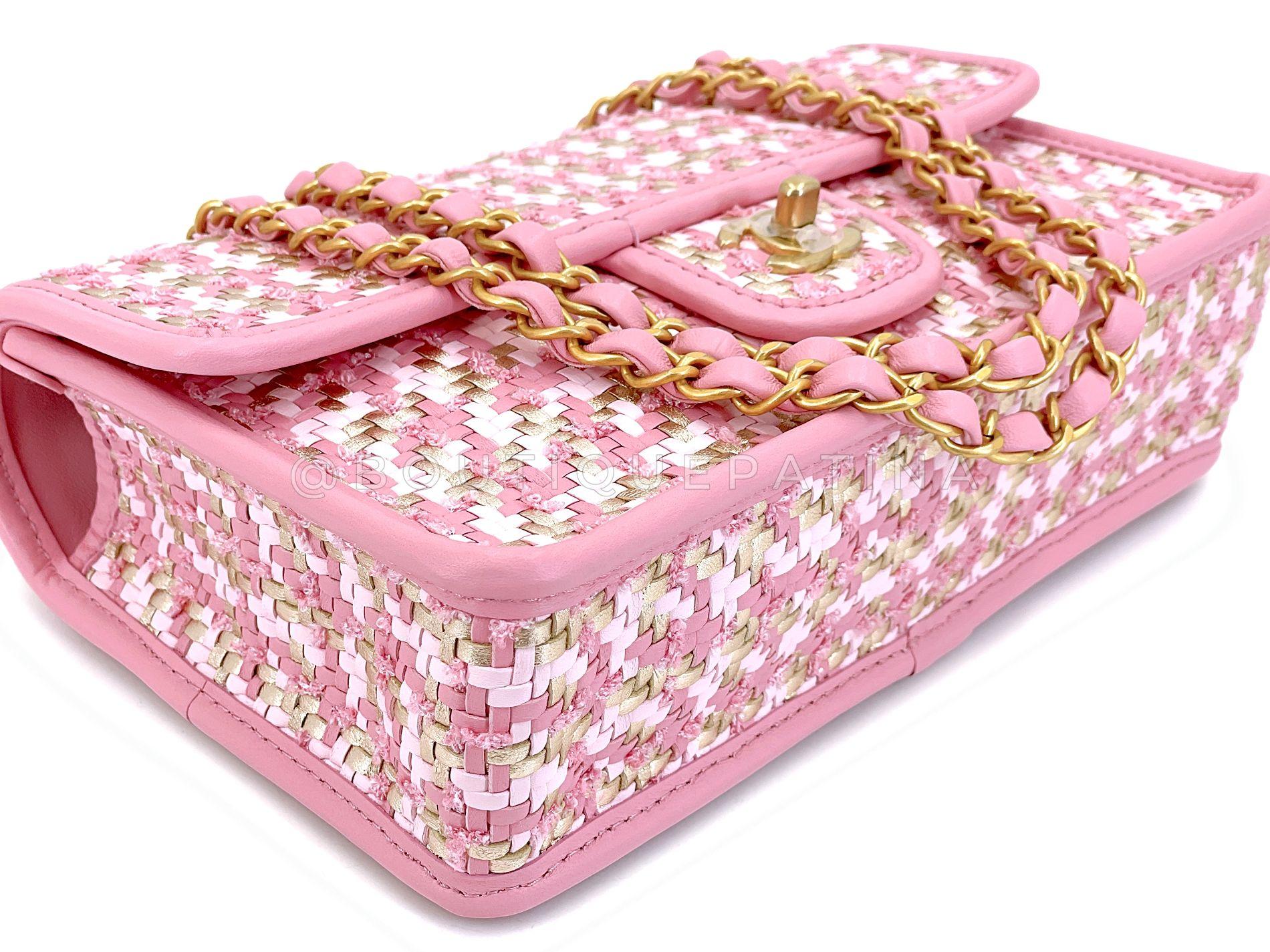 Chanel 23C Woven Houndstooth Pink Gold White Flap Bag GHW 68861 en vente 2