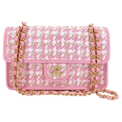 Chanel 23C Woven Houndstooth Pink Gold White Flap Bag GHW 68861