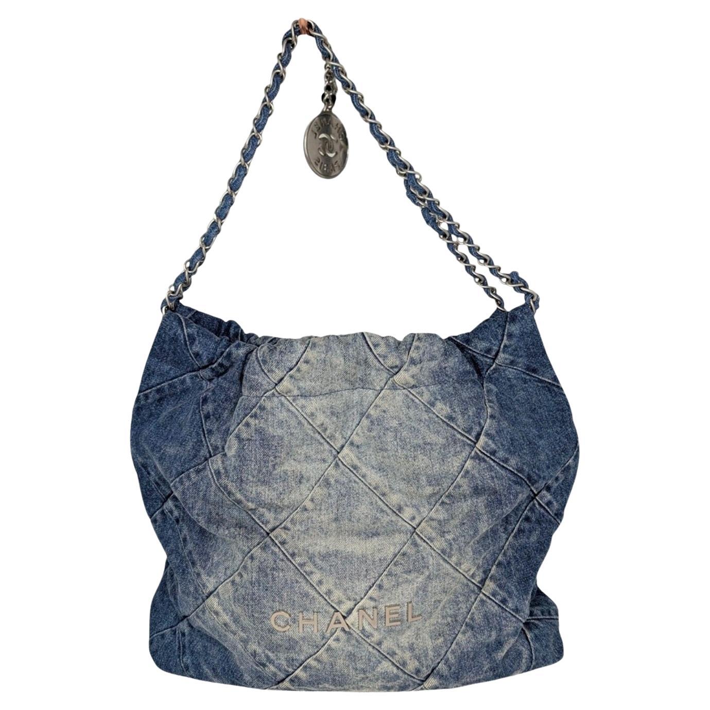 Chanel 23P Wash Blue Denim Quilted Medium 22 Hobo Bag For Sale