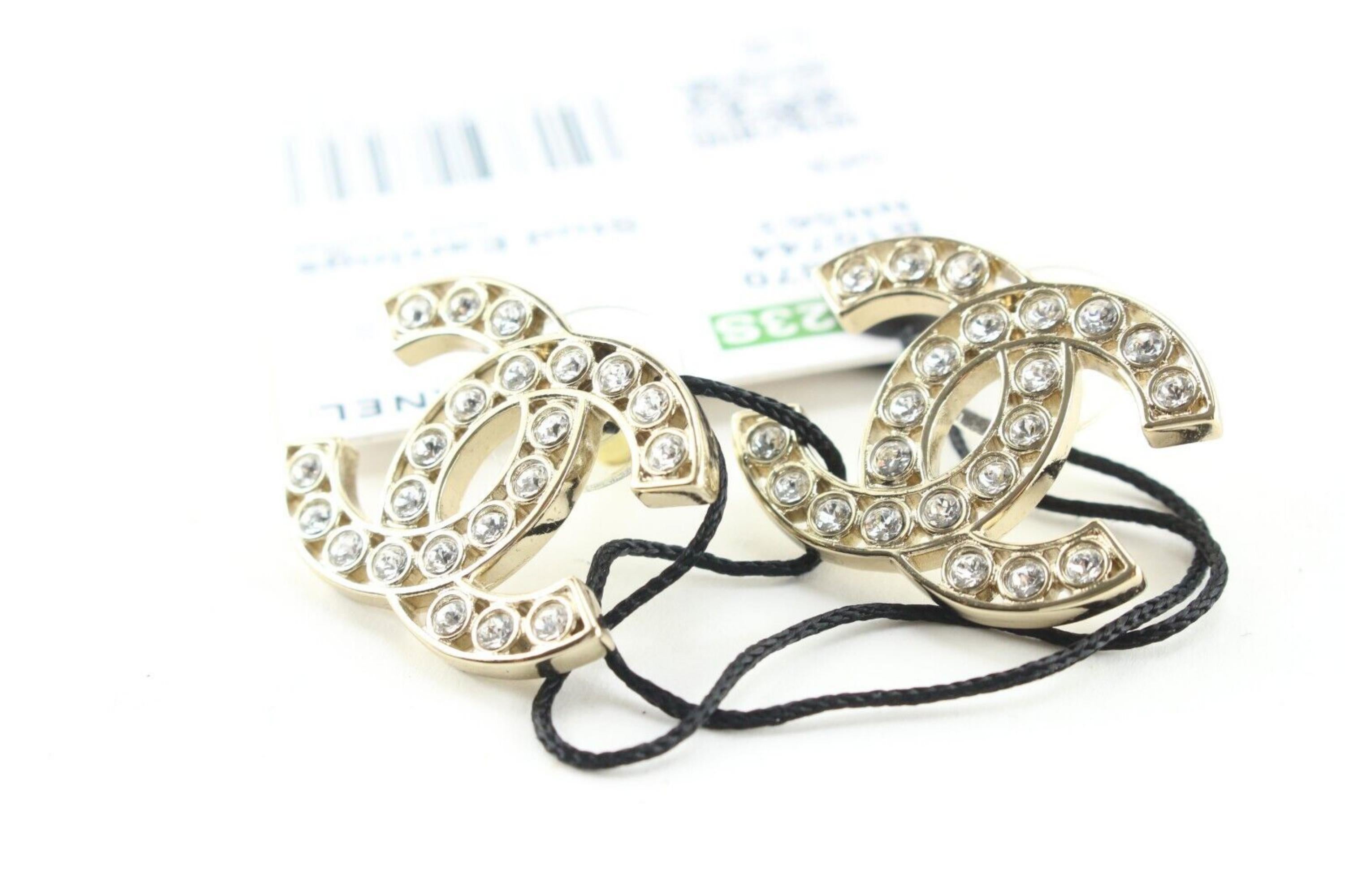 Chanel 23s CC Pierce Pearl Earrings Golden Gold 3CK0509 7