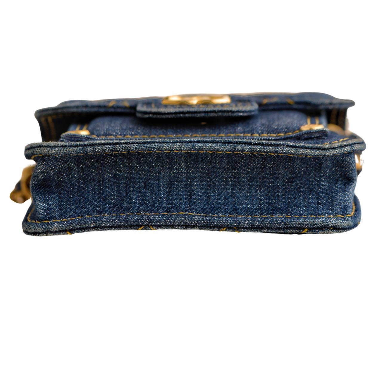 Chanel 23S Denim Quilted Card Holder Shoulder Bag For Sale 1