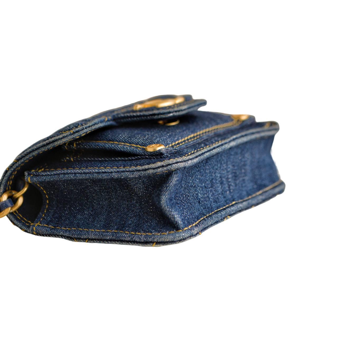 Chanel 23S Denim Quilted Card Holder Shoulder Bag For Sale 2