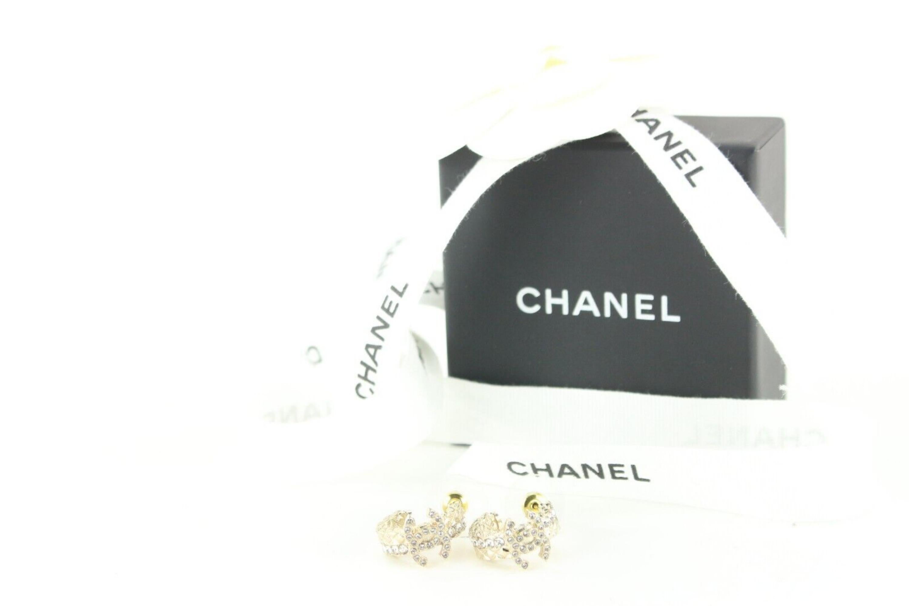 Chanel 23V Gold Quilted Crystal CC Hoop Earrings 5CJ1229 For Sale 7
