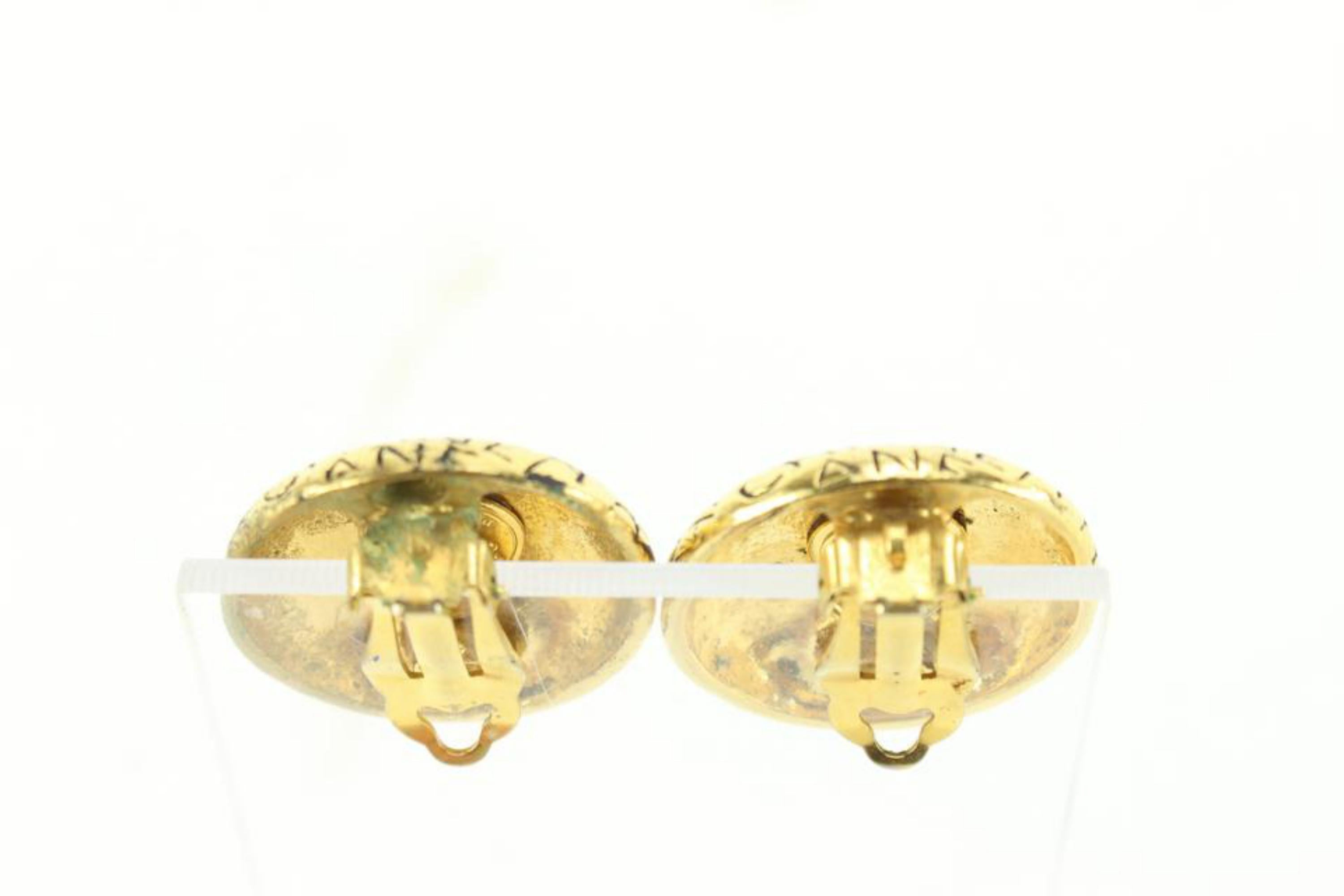 Chanel 24K Gold Plate Chanel Logo All Over Earrings 42ck714s In Good Condition In Dix hills, NY