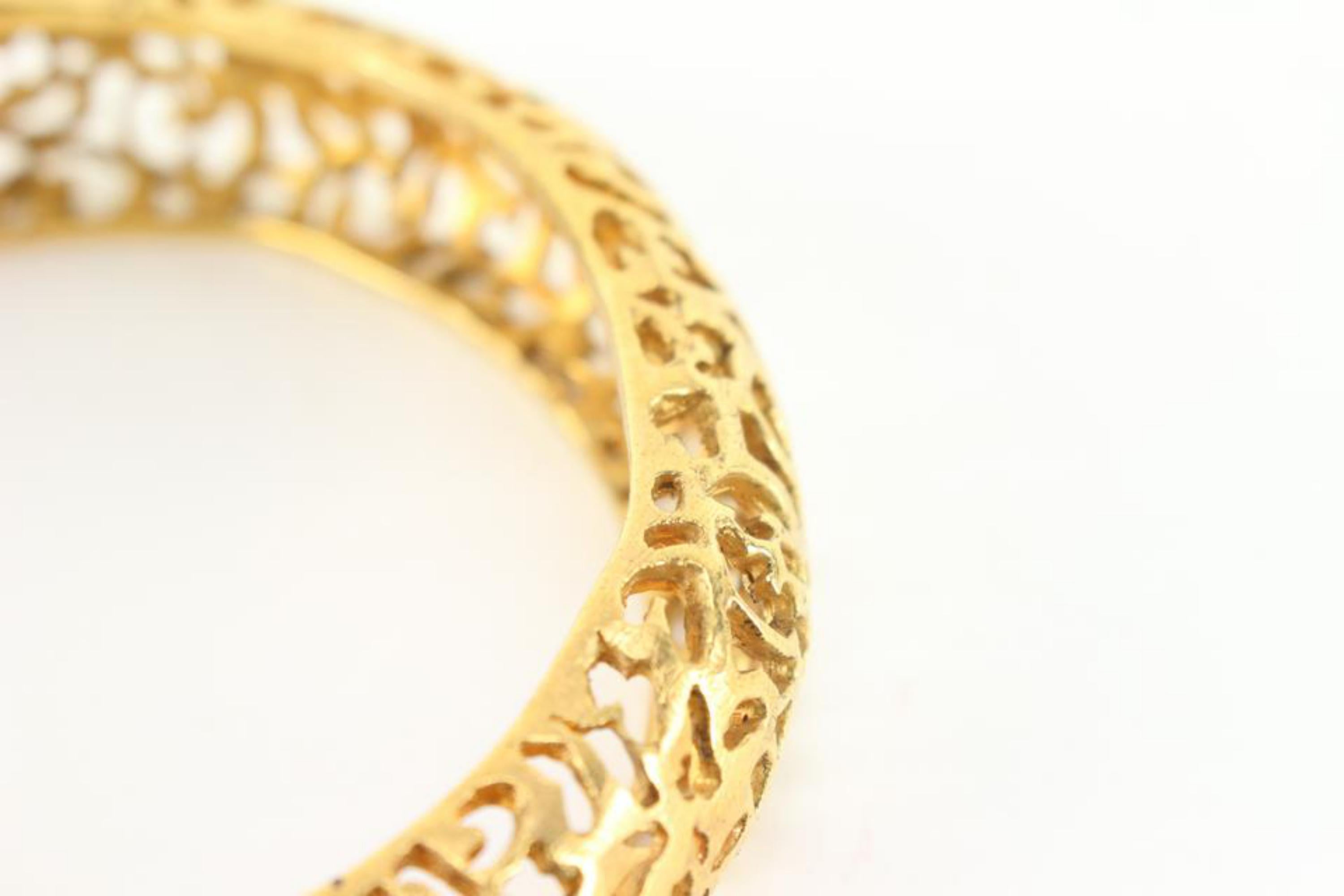 Chanel 24k Gold Plated Collection 25 CC Logo Bangle Bracelet 80ck817s For Sale 4