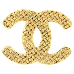 Chanel 24k Gold Plated Crosshatch Raffia CC Logo Brooch Pin 41ck722s