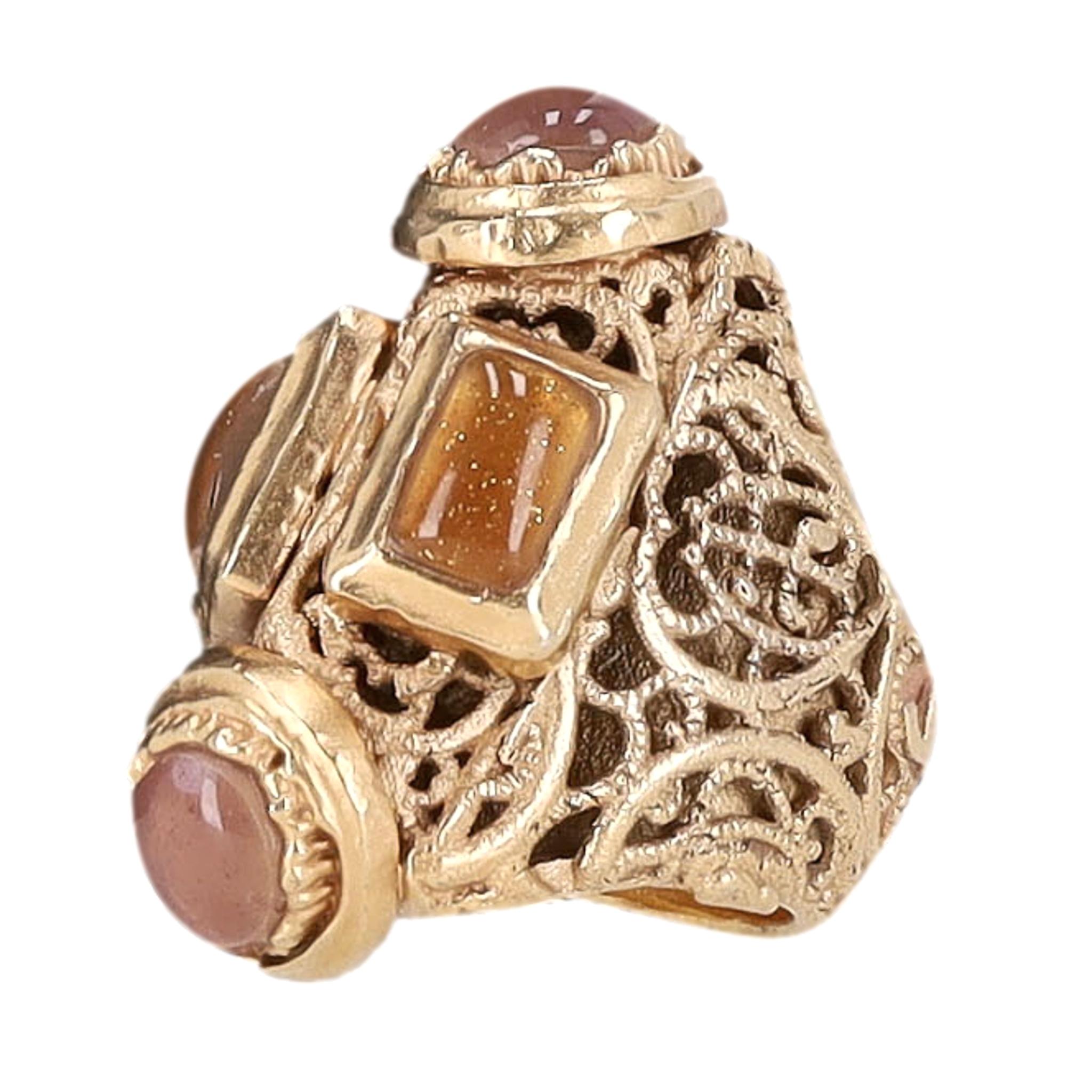 Women's Chanel 24k Gold Plated Gripoix Cabouchon Cruise Collection Ring For Sale