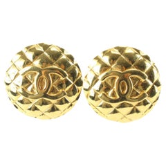Chanel 24k Gold Plated Quilted CC Logo Earrings 47ck825s