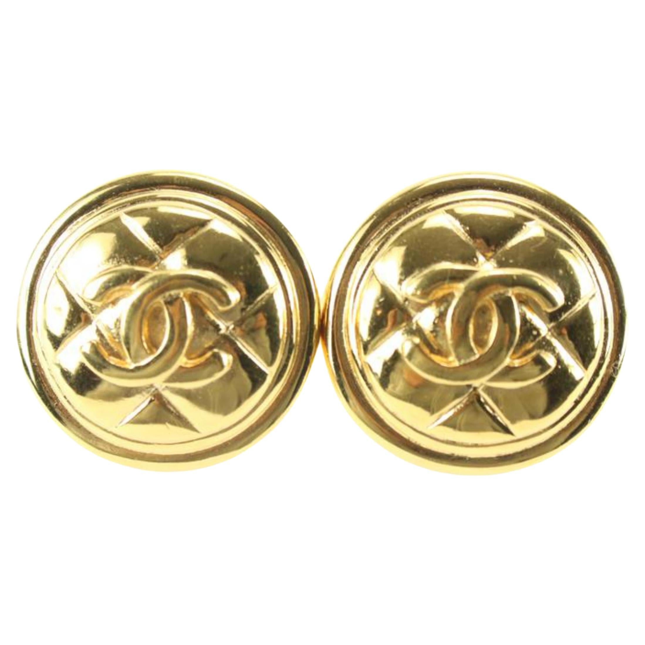 Chanel 24k Gold Plated Quilted CC Logo Earrings 95ck822s